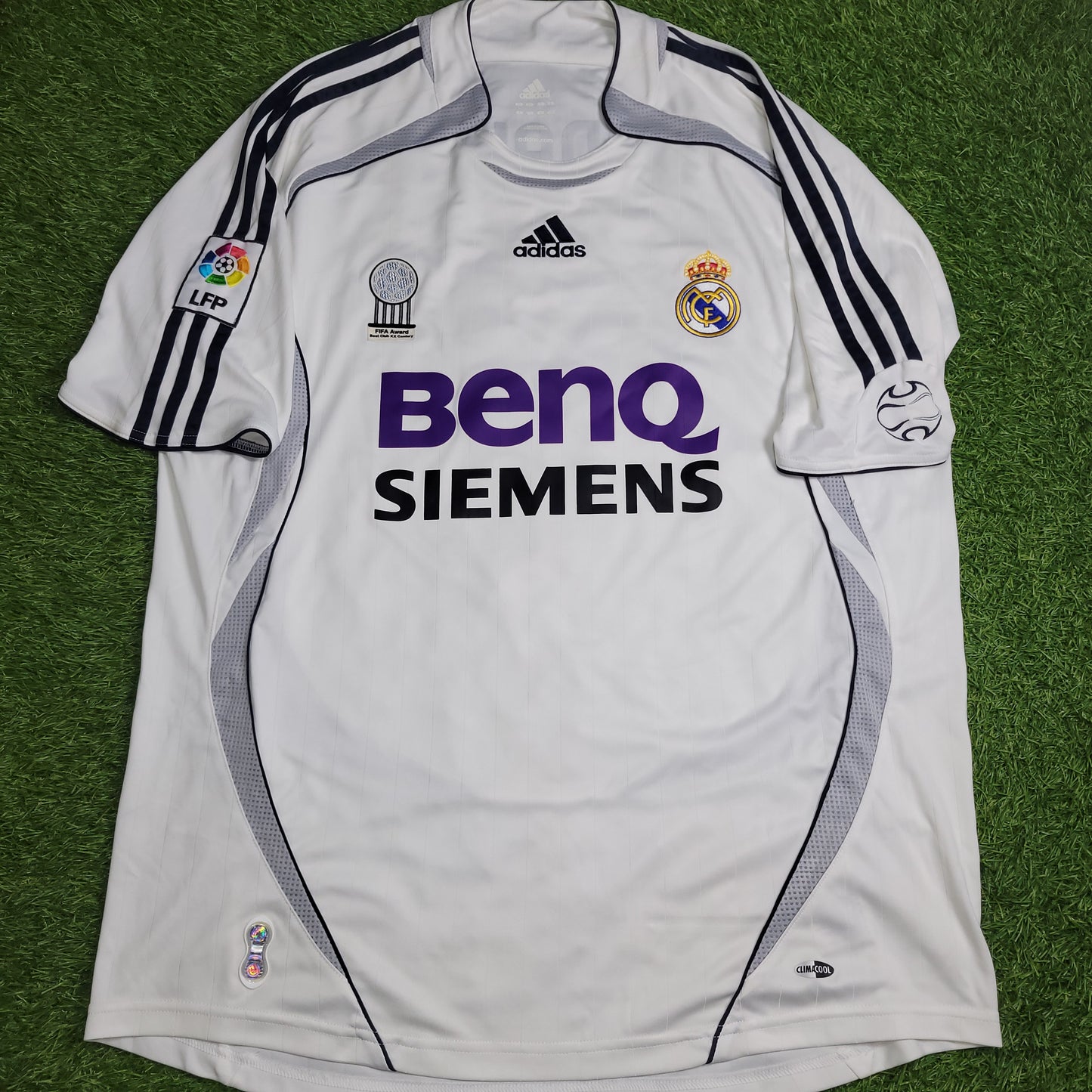 Ronaldo Real Madrid 2006 2007 Home Soccer Jersey Shirt L SKU# 060879