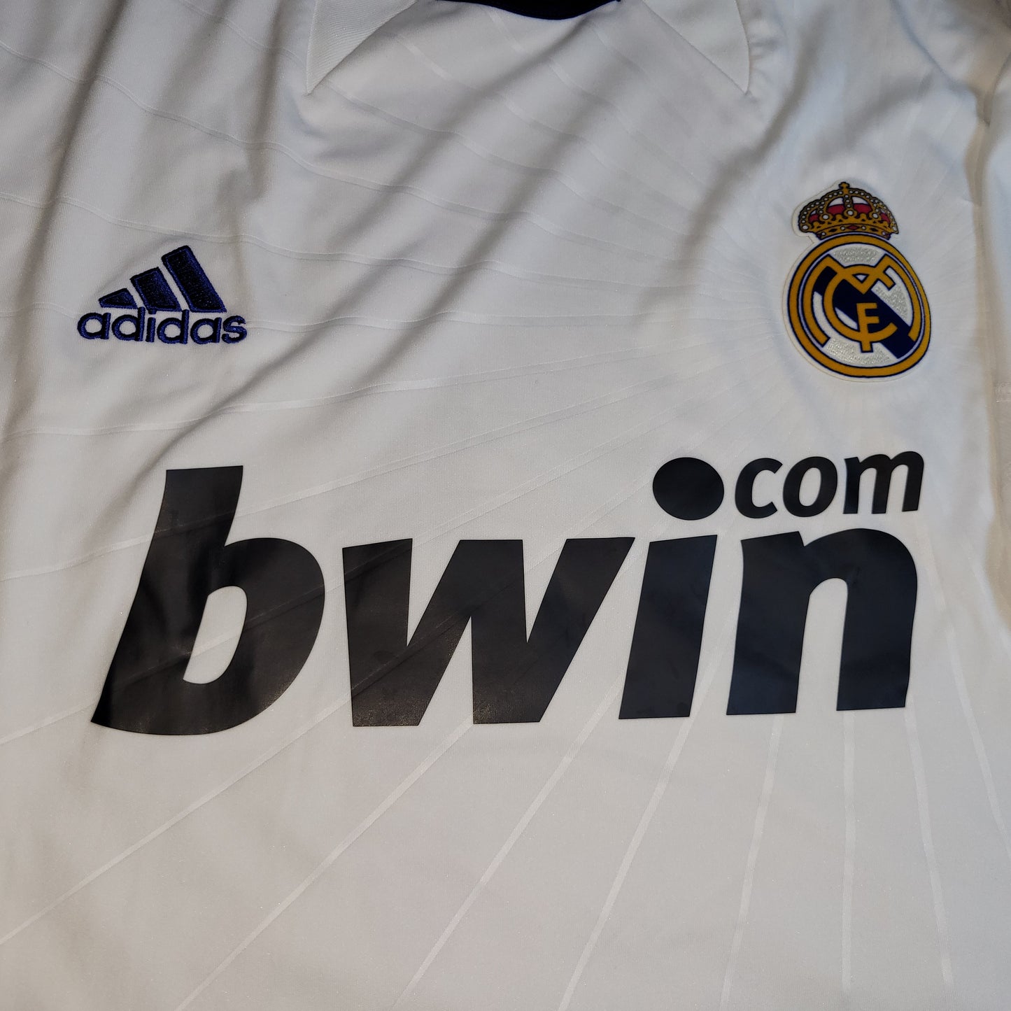 Cristiano Ronaldo Real Madrid 2010 2011 Home Soccer Jersey Shirt L SKU# P96163