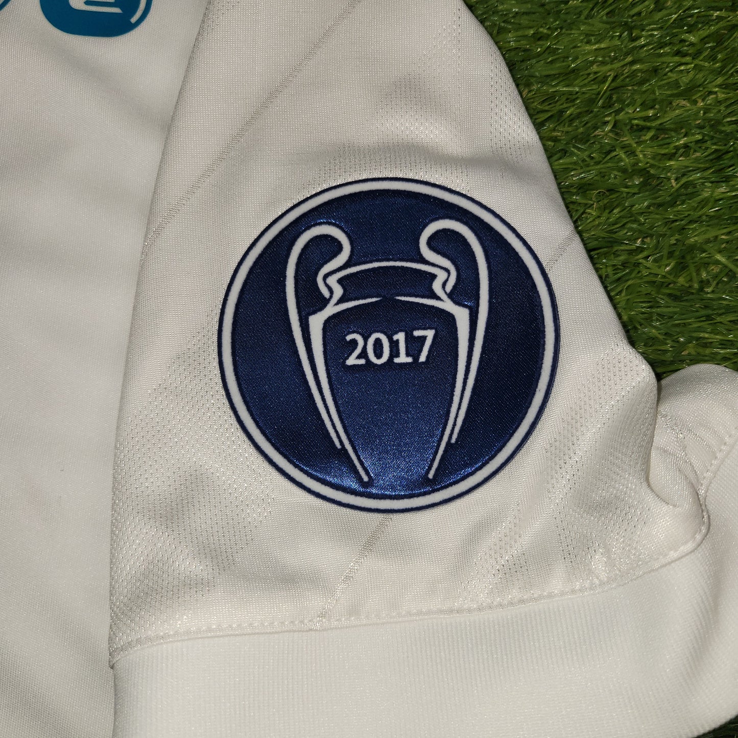 Cristiano Ronaldo Real Madrid 2017 2018 LAST GAME UEFA FINAL Soccer Jersey Shirt L SKU# B31106