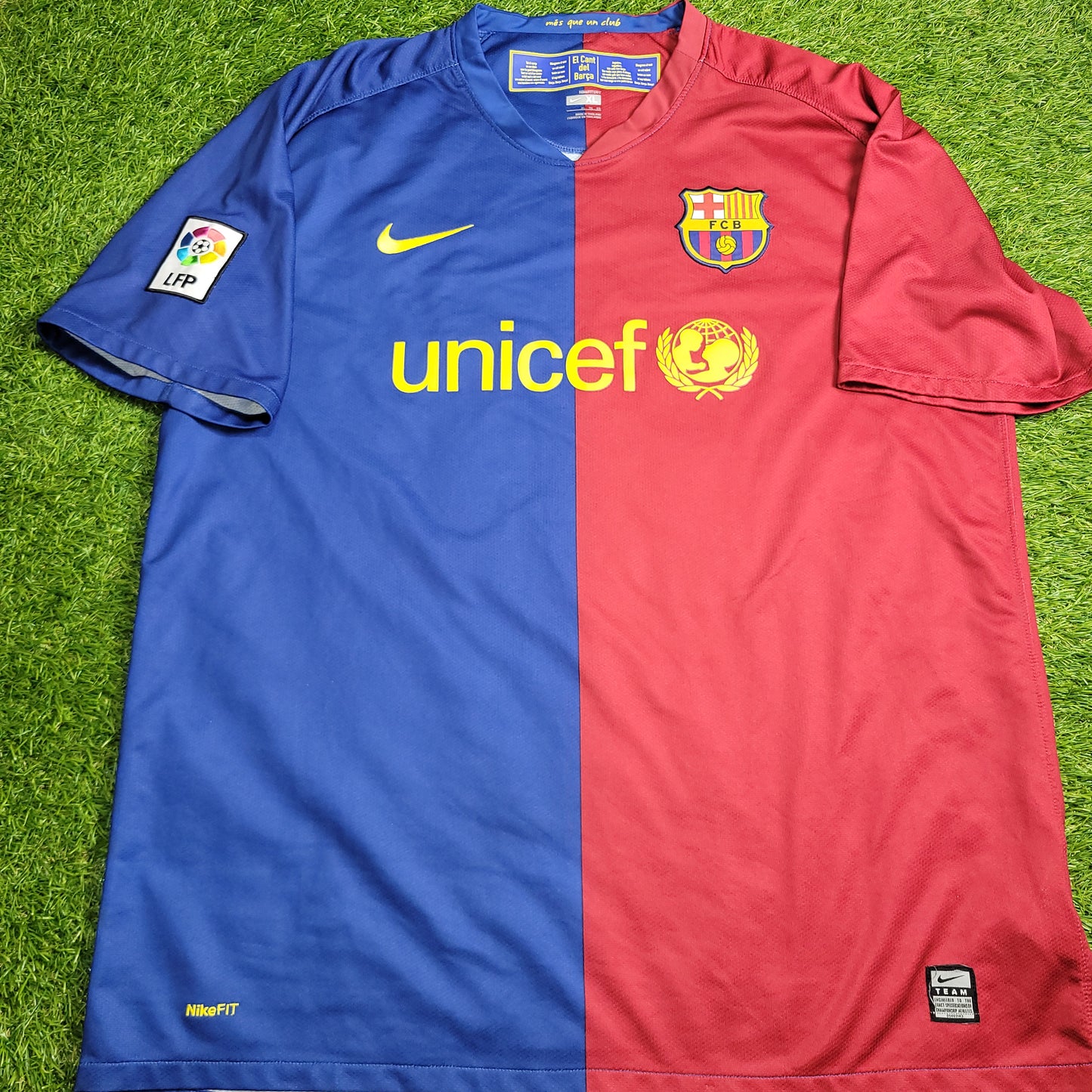 Messi Barcelona TREBLE SEASON 2008 2009 Home Soccer Jersey Shirt XL SKU# 286784-655 - ForeverSoccerJerseys