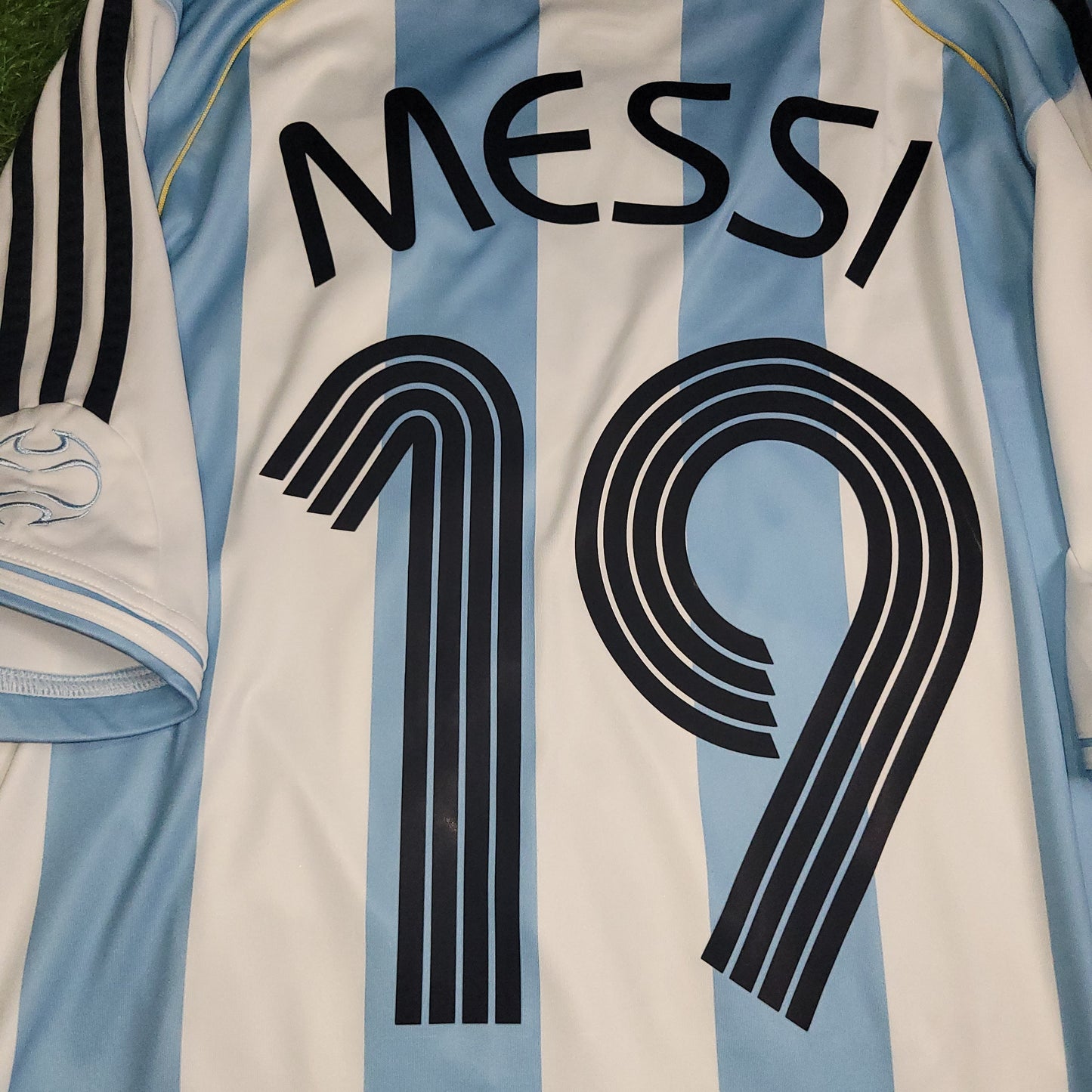 Messi Argentina 2006 WORLD CUP Home Soccer Jersey Shirt L SKU# 739802 AZB001