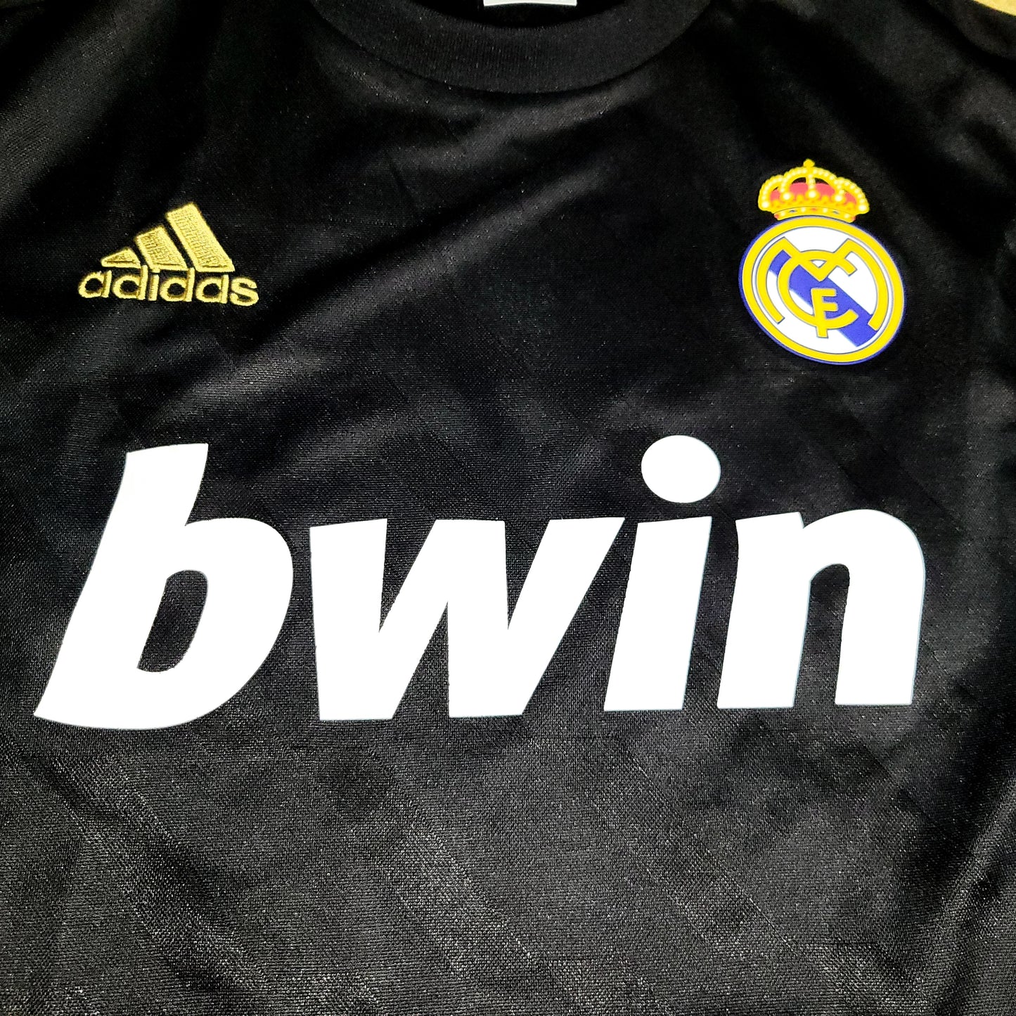 Cristiano Ronaldo Real Madrid 2011 2012 Away Soccer Jersey Shirt L SKU# V13642 - ForeverSoccerJerseys