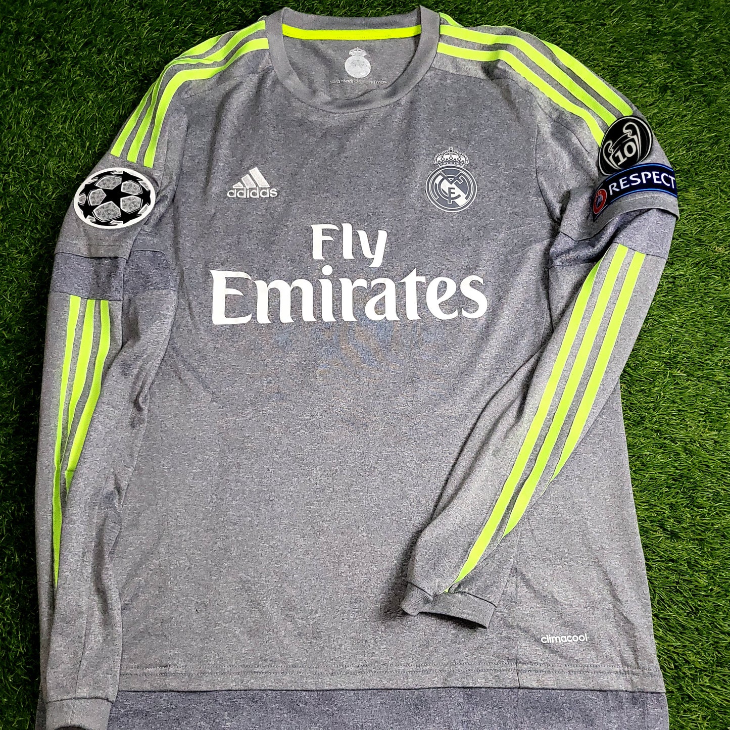 Cristiano Ronaldo Real Madrid 2015 2016 Away Long Sleeve Soccer Jersey Shirt M SKU# S12686