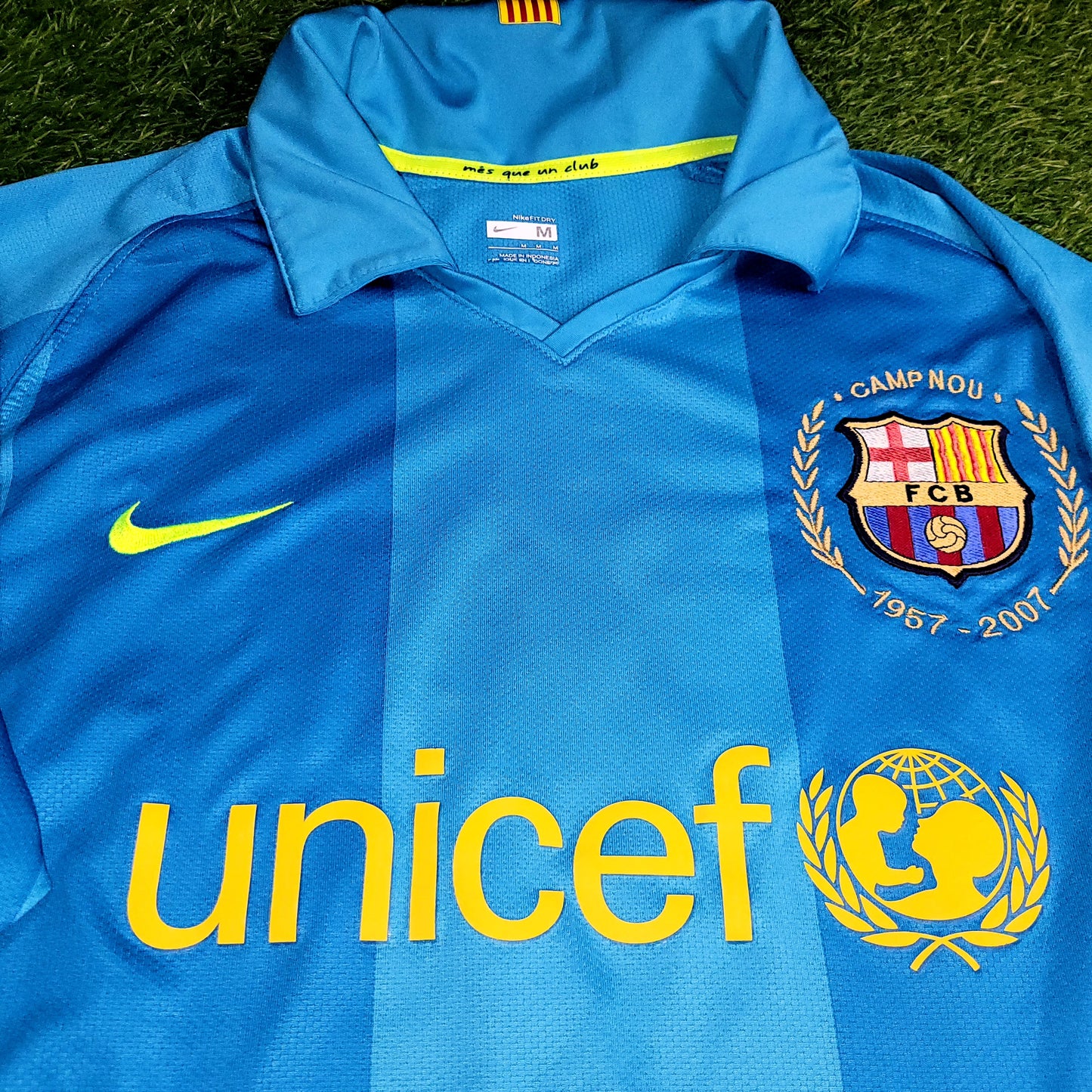 Messi Barcelona Anniversary 2007 2008 Away Soccer Jersey Shirt M SKU# 237743-414