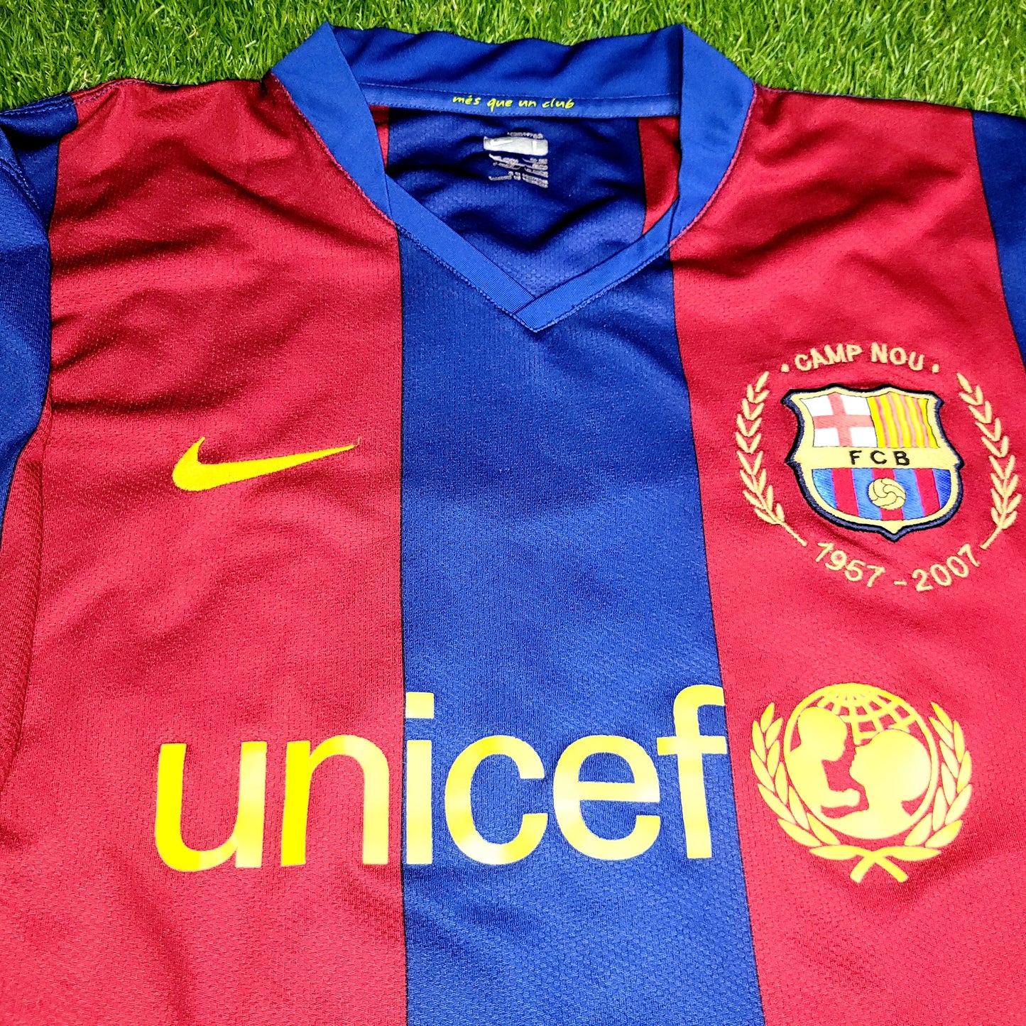 Ronaldinho Barcelona Anniversary 2007 2008 Soccer Jersey Shirt L SKU# 237741-655