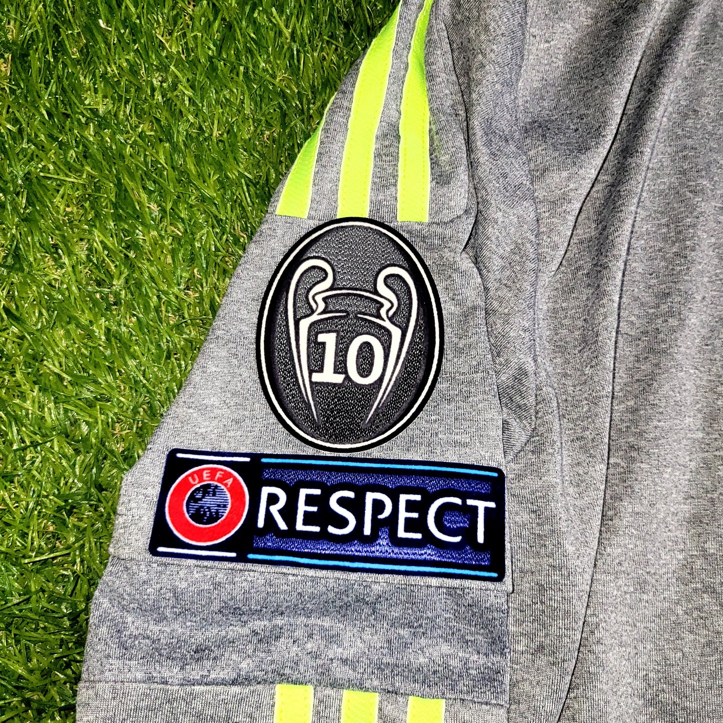 Cristiano Ronaldo Real Madrid 2015 2016 Away Long Sleeve Soccer Jersey Shirt L SKU# S12686