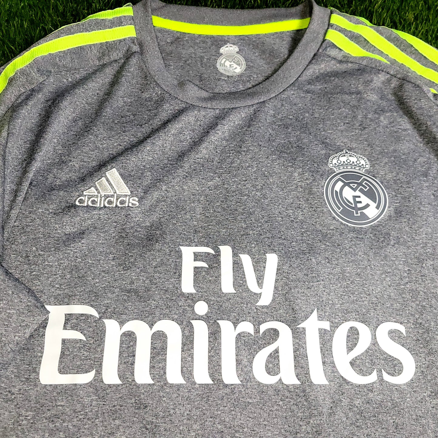 Cristiano Ronaldo Real Madrid 2015 2016 Away Long Sleeve Soccer Jersey Shirt L SKU# S12686