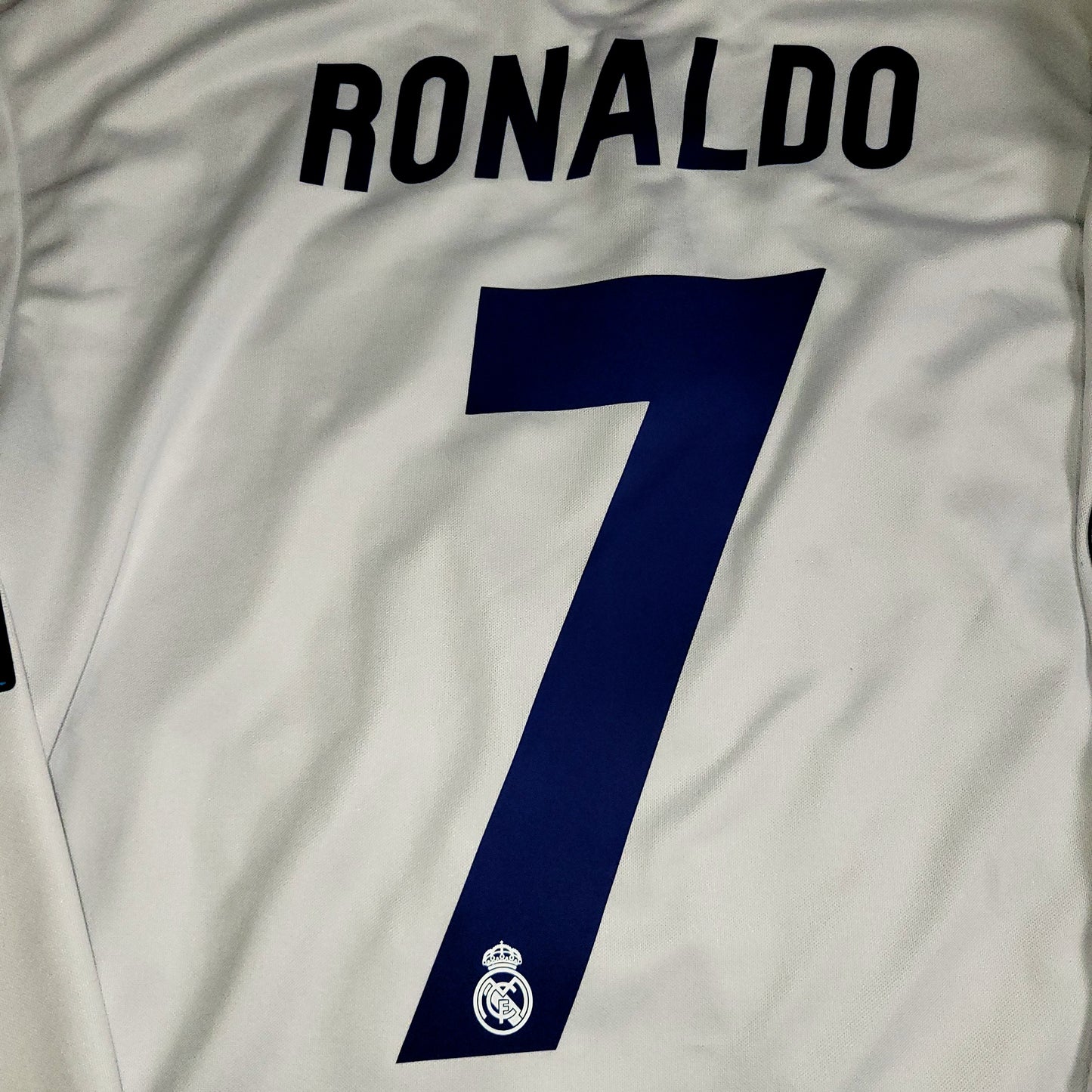 Cristiano Ronaldo Real Madrid 2016 2017 UEFA Home Long Sleeve Soccer Jersey Shirt XL SKU# AI5184