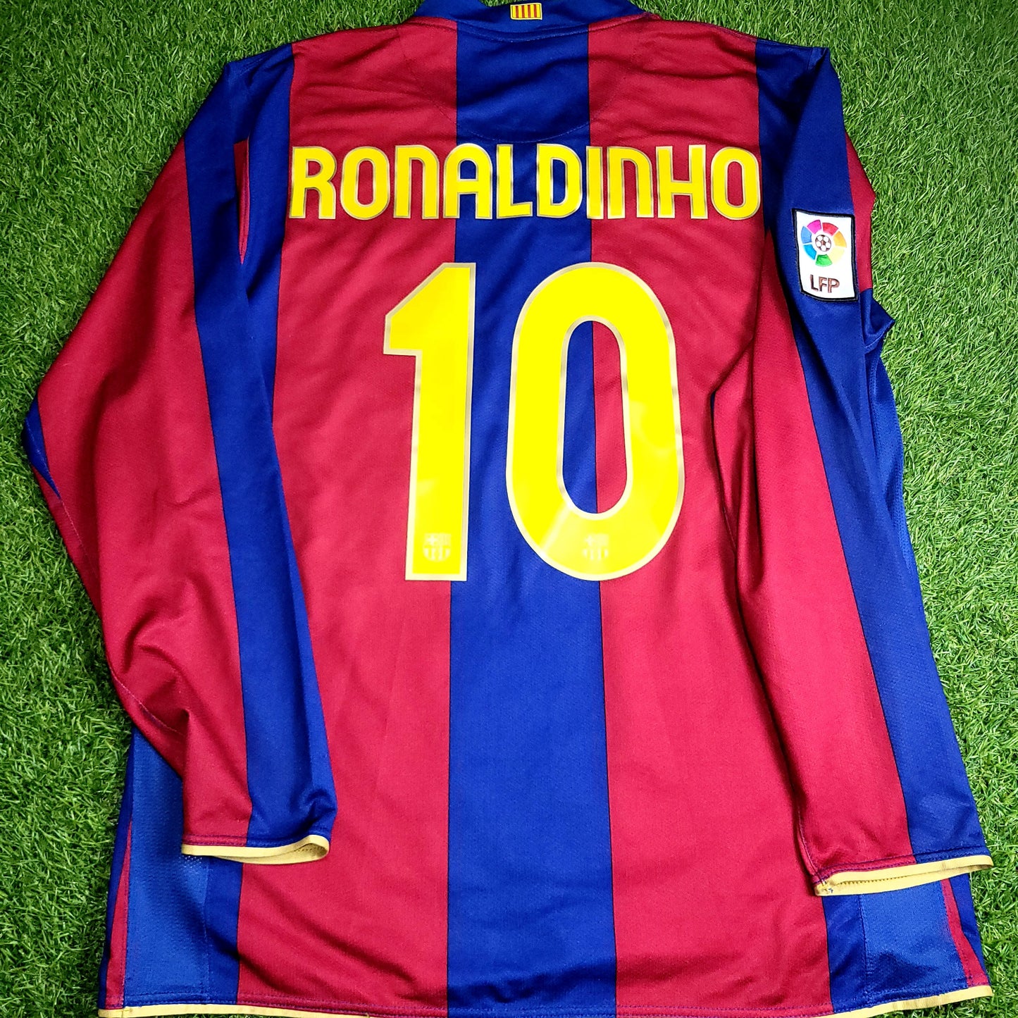 Ronaldinho Barcelona Anniversary 2007 2008 Long Sleeve Soccer Jersey Shirt L SKU# 244793-655