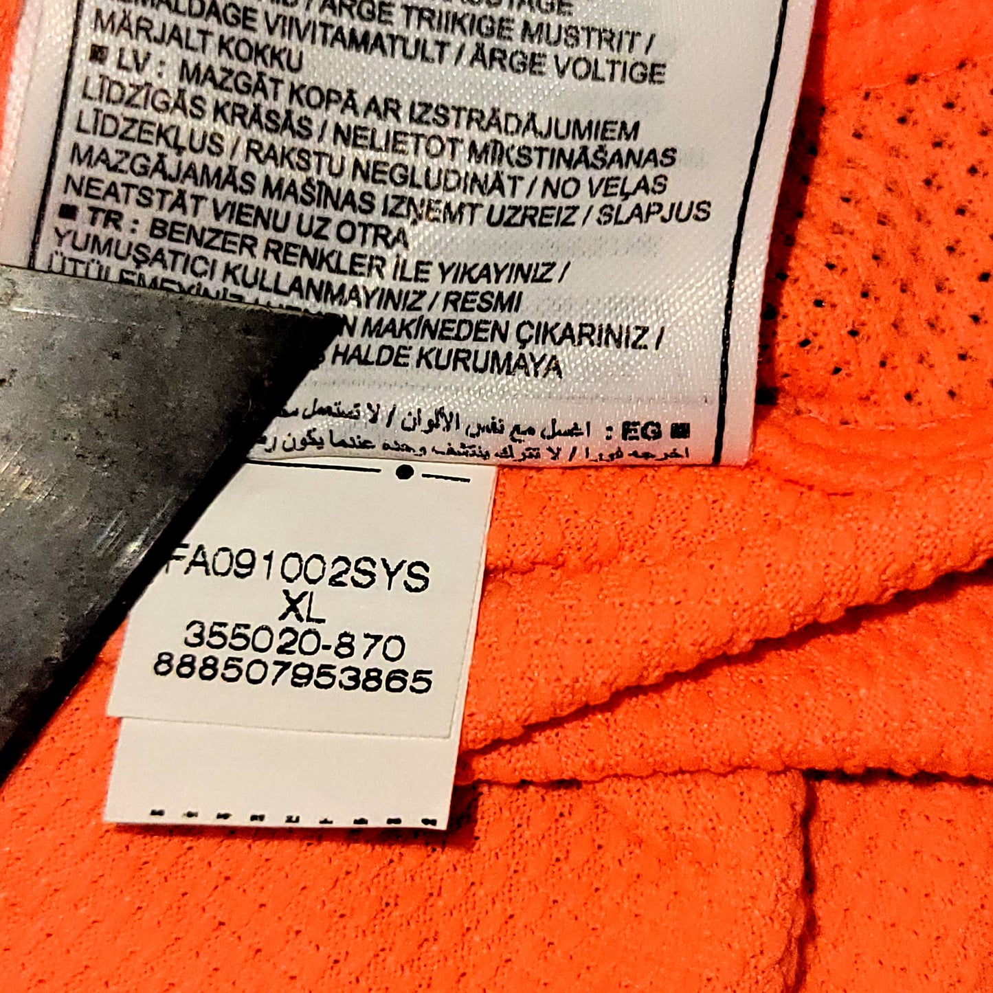 Iniesta Barcelona 2009 2010 Away Soccer Jersey Shirt BNWT XL SKU# 355020-870