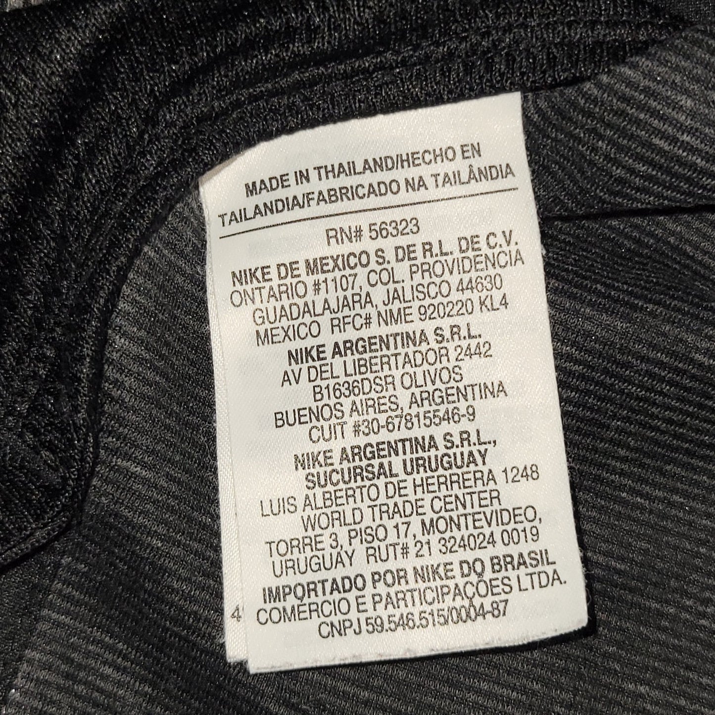Brazil LIMITED EDITION BLACKOUT PLAYER ISSUE 2013 2014 Soccer Jersey Shirt L SKU# 534159 - 010 Nike
