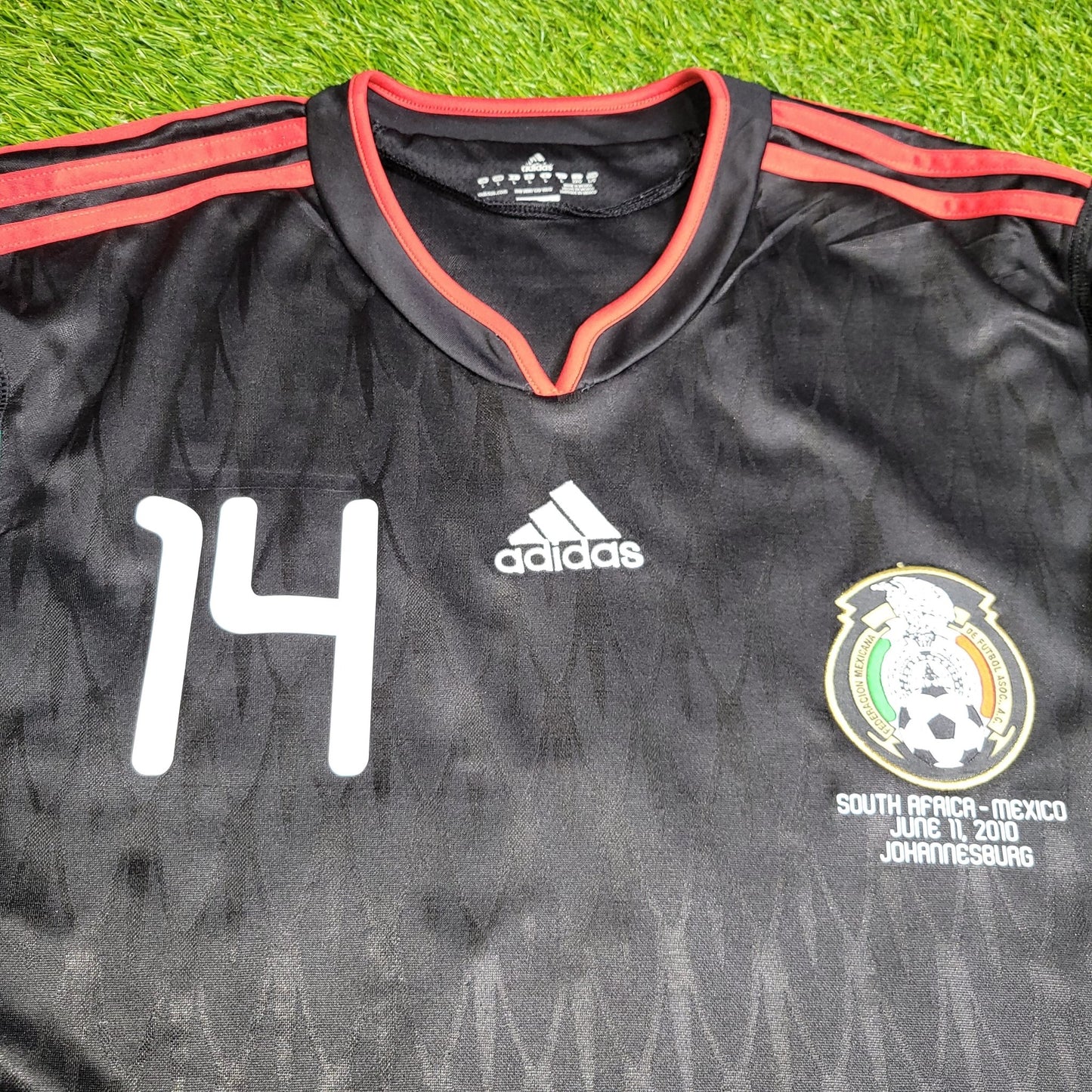 Chicharito Mexico 2010 WORLD CUP Away Black Soccer Jersey Shirt L SKU P41397 Adidas