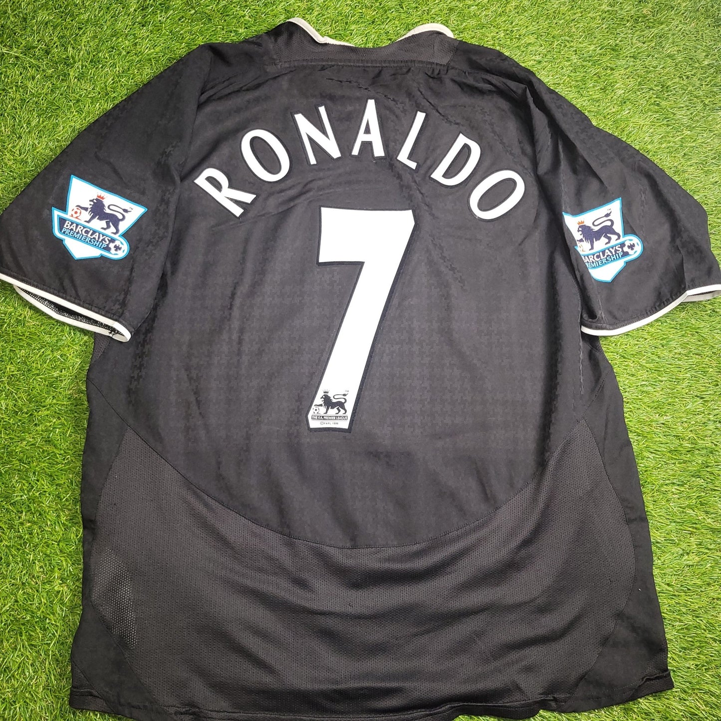 Cristiano Ronaldo Manchester United 2004 2005 Away STAND UP SPEAK UP Soccer Jersey Shirt L SKU 112677 Nike