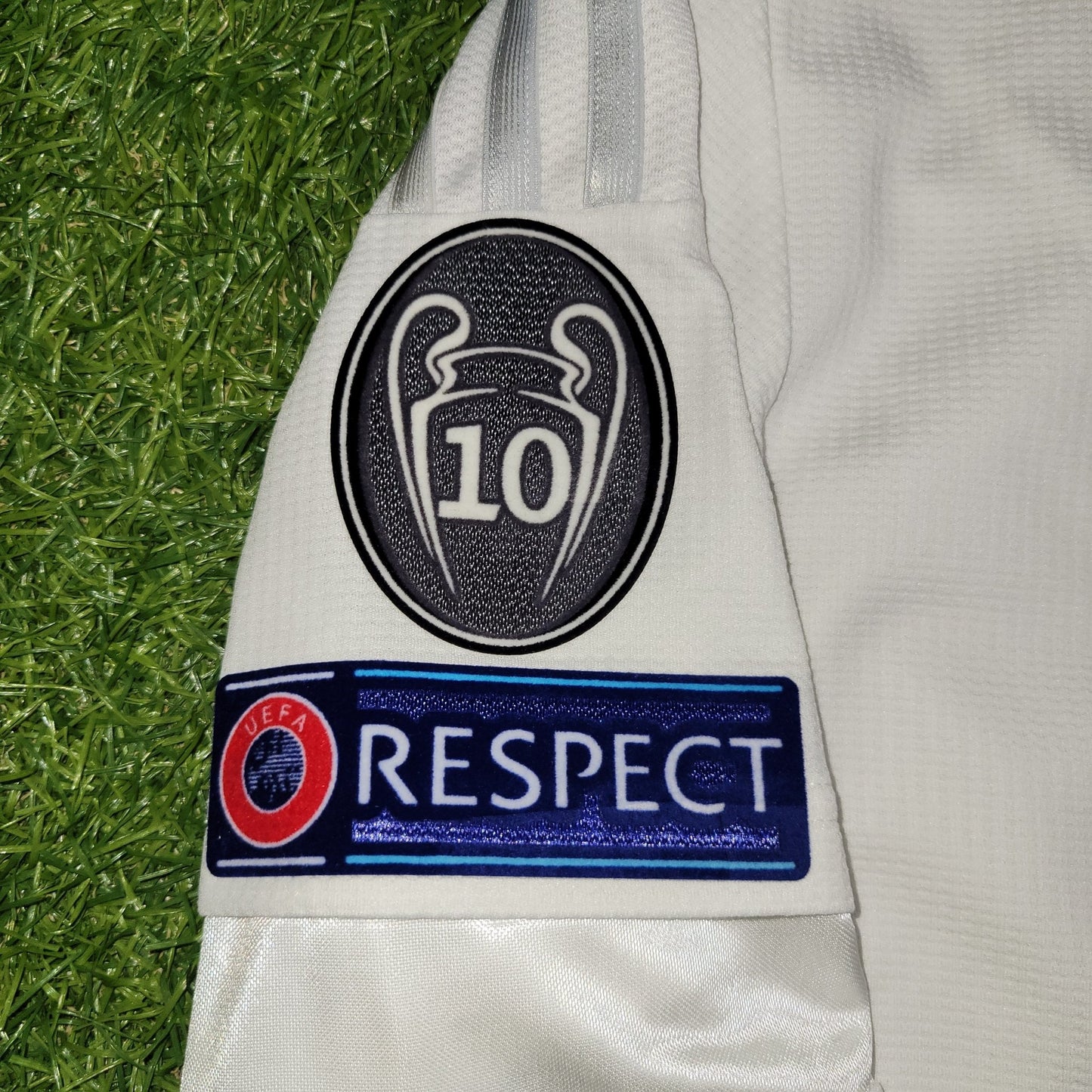 Cristiano Ronaldo Real Madrid 2015 2016 Long Sleeve UEFA FINAL Soccer Jersey Shirt M SKU S12653 Adidas