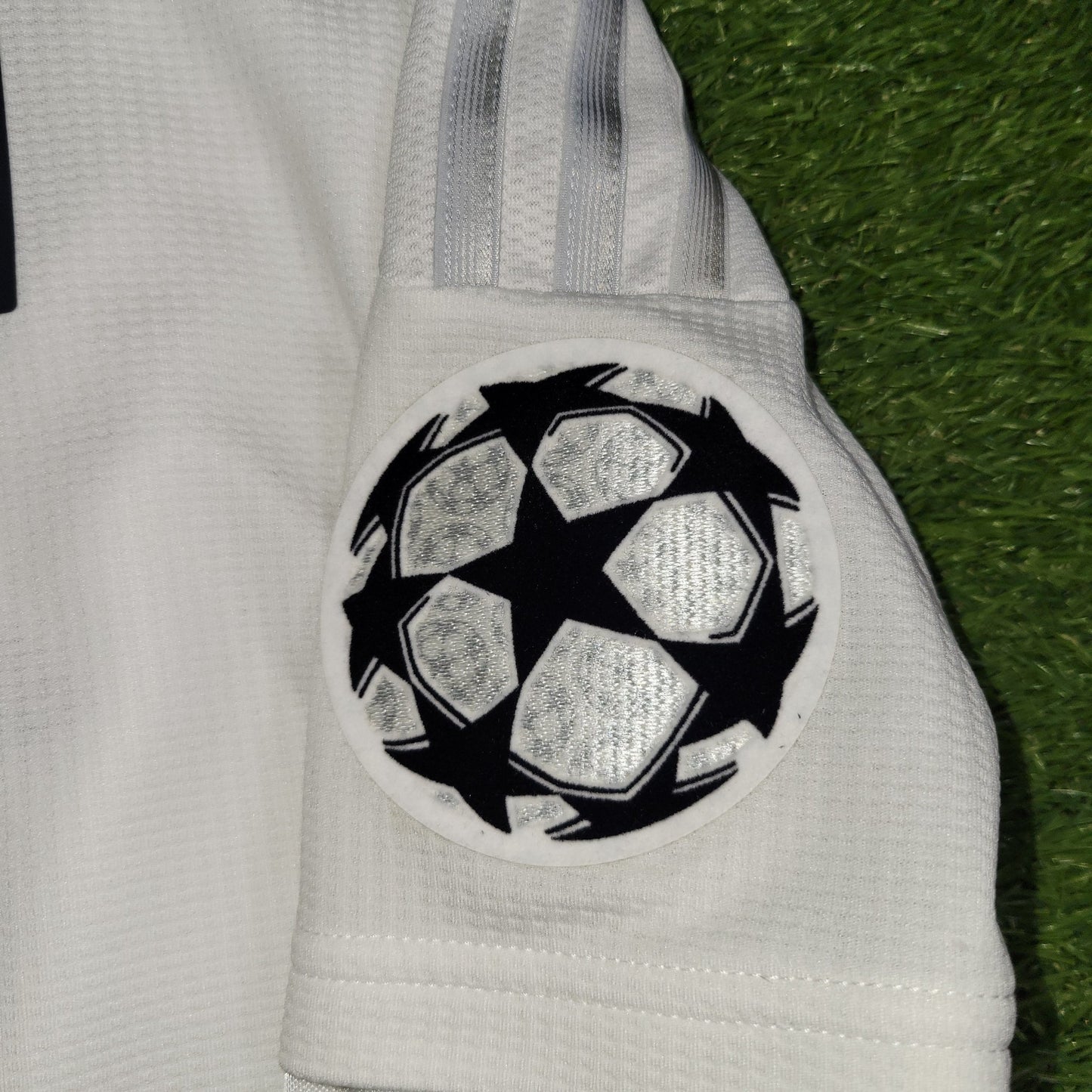 Cristiano Ronaldo Real Madrid 2015 2016 Long Sleeve UEFA FINAL Soccer Jersey Shirt M SKU S12653 Adidas