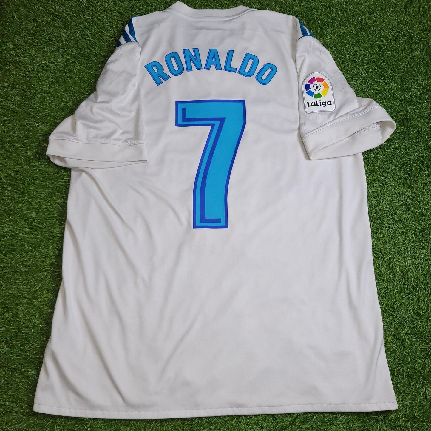 Cristiano Ronaldo Real Madrid 2017 2018 Soccer Home Jersey Shirt L SKU B31109 Adidas
