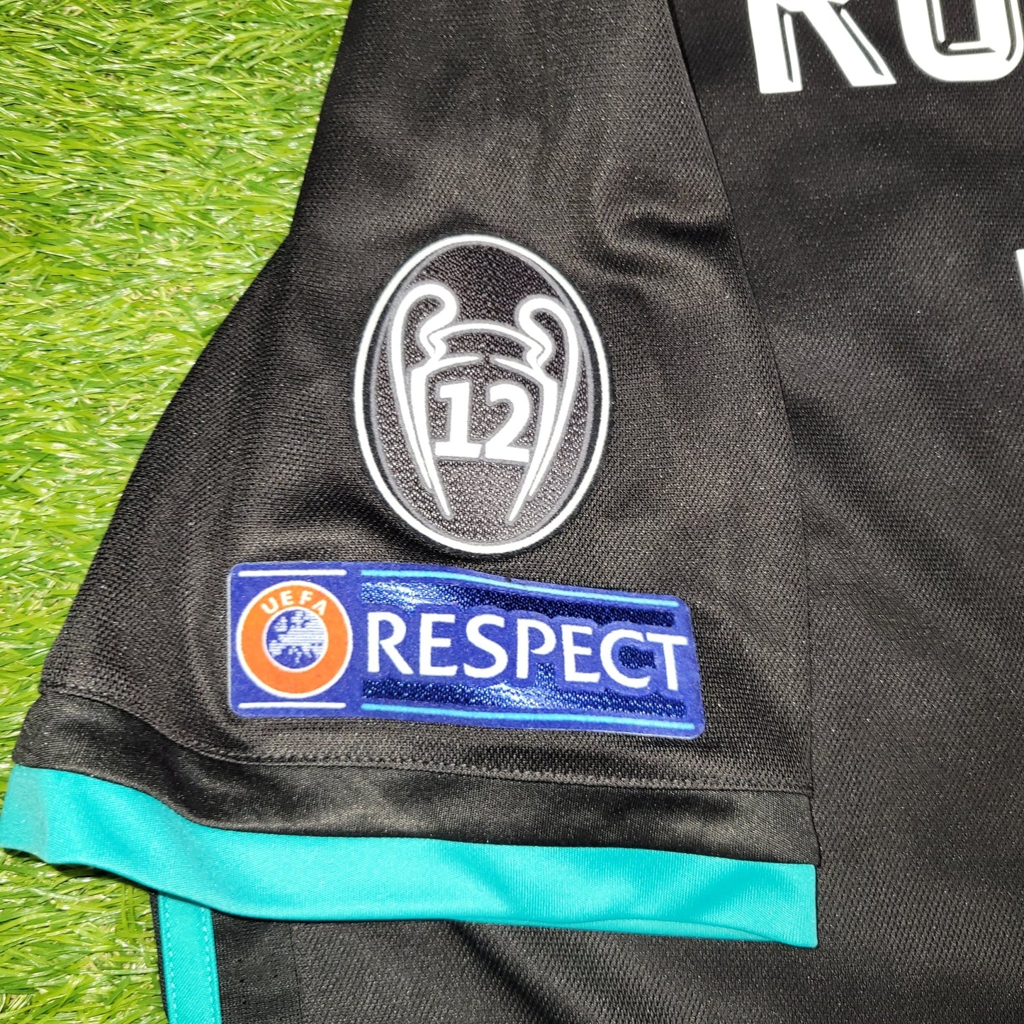 Cristiano Ronaldo Real Madrid 2017 2018 UEFA Away Soccer Jersey Shirt L SKU# BR3543 Adidas