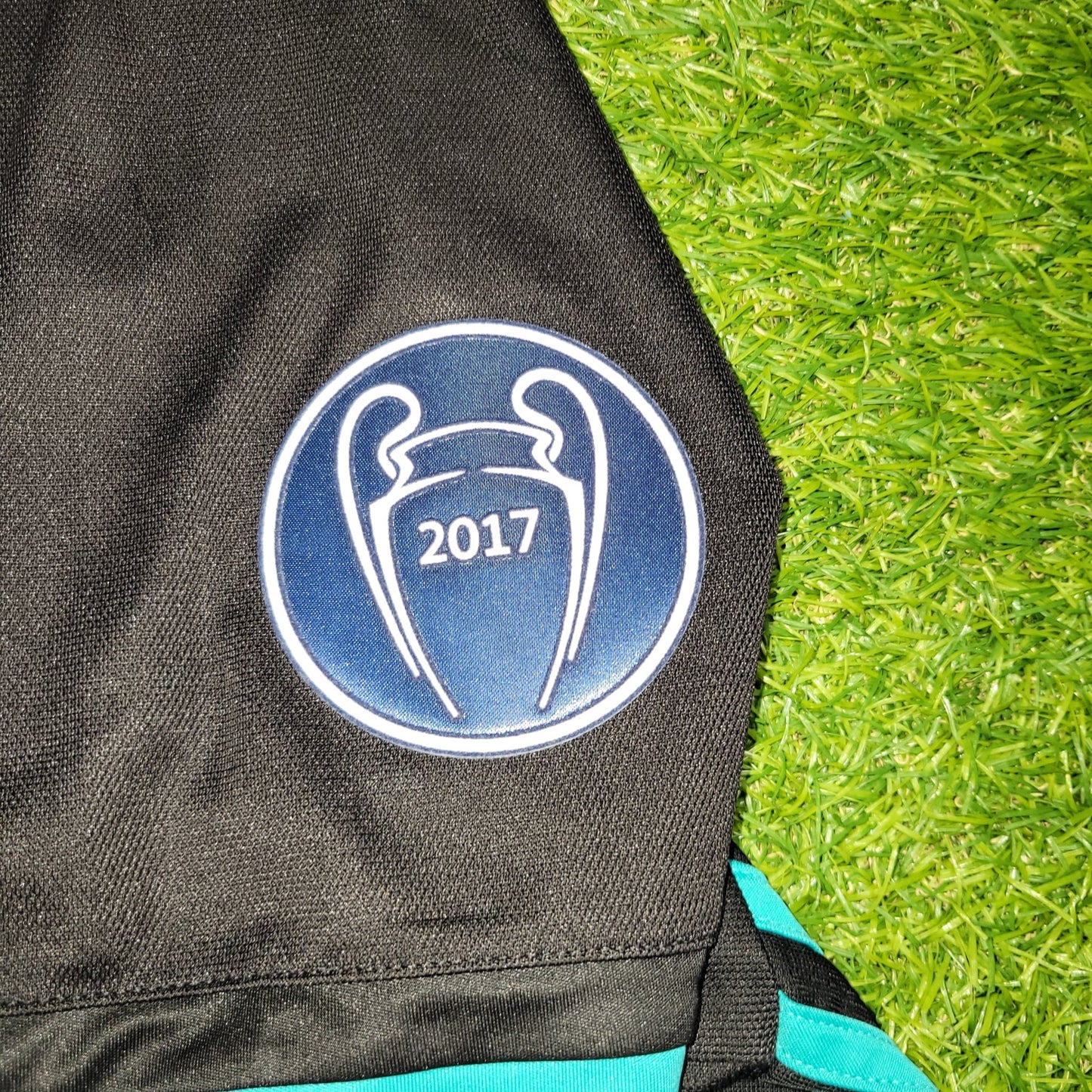 Cristiano Ronaldo Real Madrid 2017 2018 UEFA Away Soccer Jersey Shirt L SKU# BR3543 Adidas
