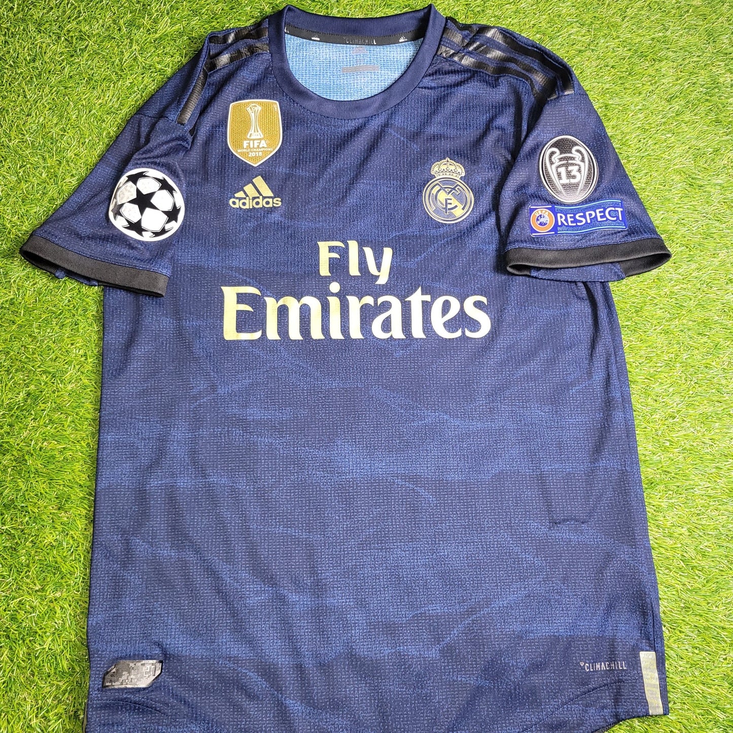 Hazard Real Madrid 2019 2020 CLIMACHILL PLAYER ISSUE Away Soccer Jersey Shirt M SKU DW4446 Adidas