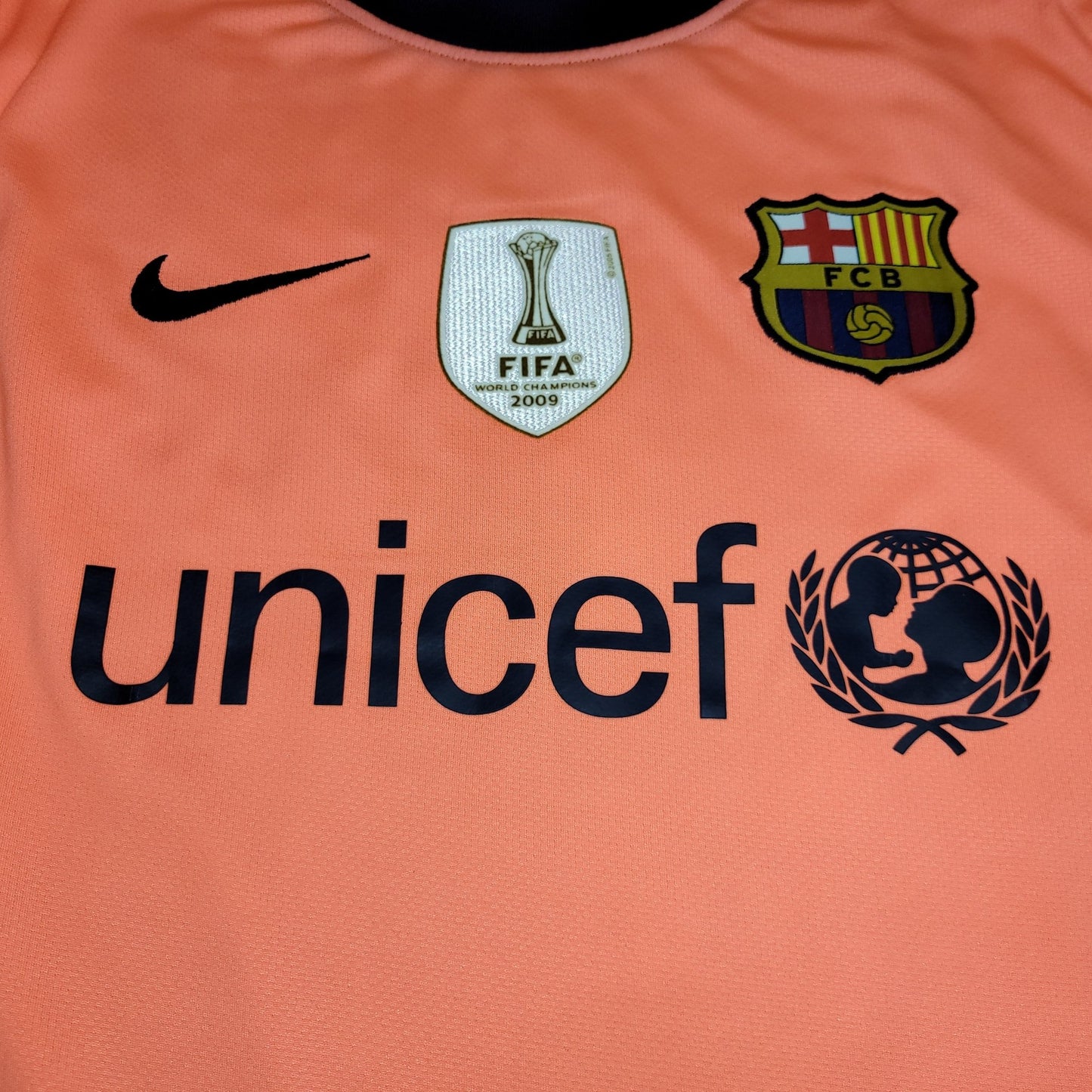 Ibrahimovic Barcelona DEBUT SEASON 2009 2010 Soccer Away Jersey Shirt M SKU# 355020 - 870 Nike