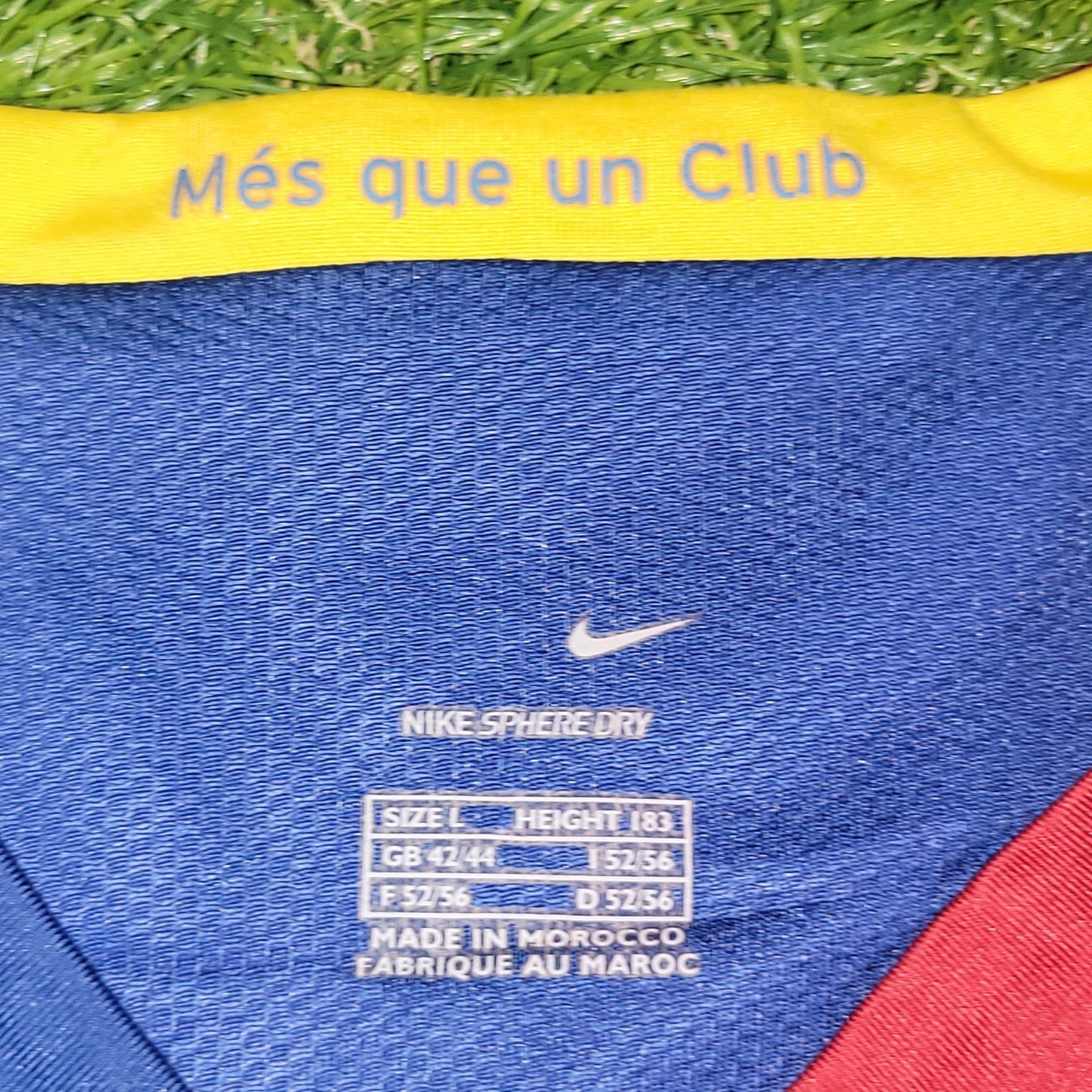 Messi Barcelona 2006 2007 Home Soccer Jersey Shirt L SKU F6AOM 146980 Nike