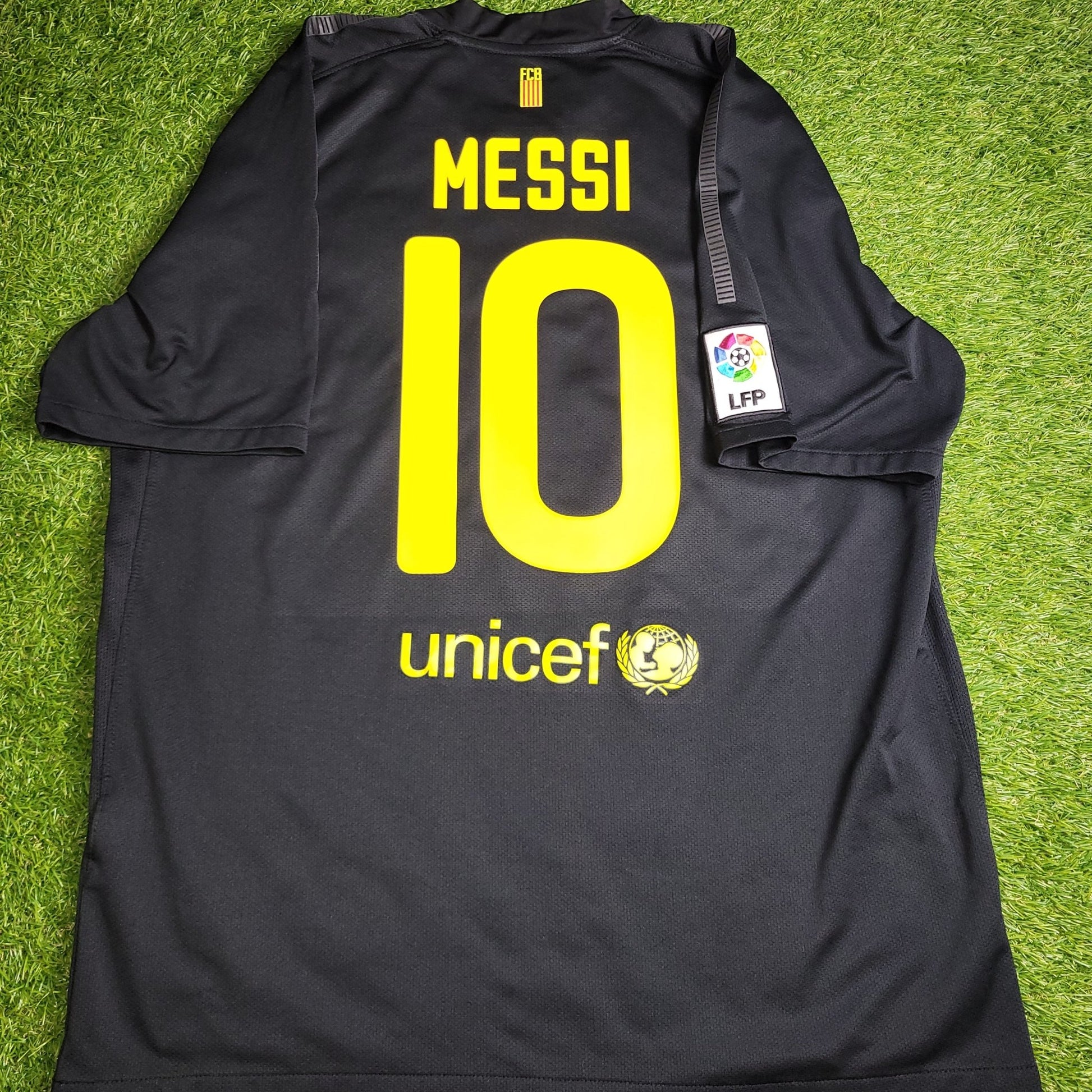 Messi Barcelona 2011 2012 Away Soccer Jersey Shirt XL SKU 419880 - 010 Nike