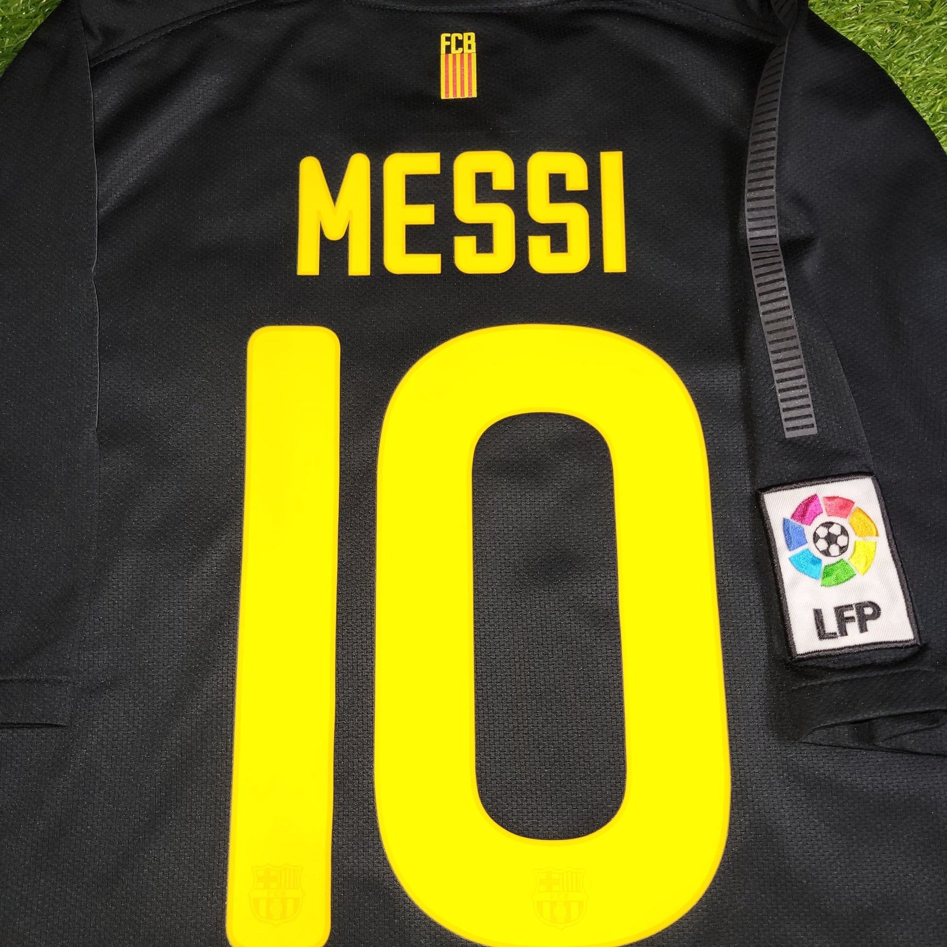 Messi Barcelona 2011 2012 Away Soccer Jersey Shirt XL SKU 419880 - 010 Nike