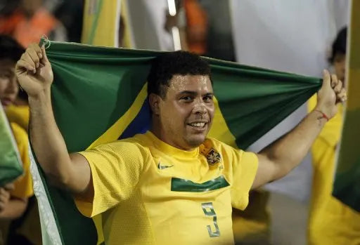 Ronaldo Brazil 2011 PLAYER ISSUE LAST MATCH Soccer Jersey Shirt M SKU# 405502-703