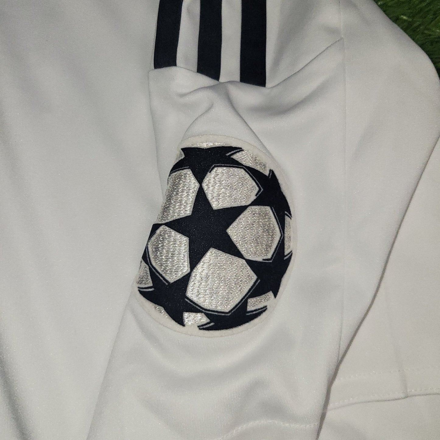 Raul Real Madrid 2008 2009 UEFA Home Soccer Jersey Shirt XL SKU 051101 Adidas
