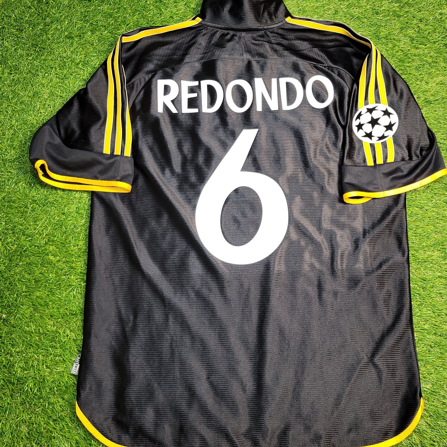 Redondo Real Madrid Black Away UEFA FINAL 1999 2000 Soccer Jersey M SKU# 627113 ASR001/02 Adidas