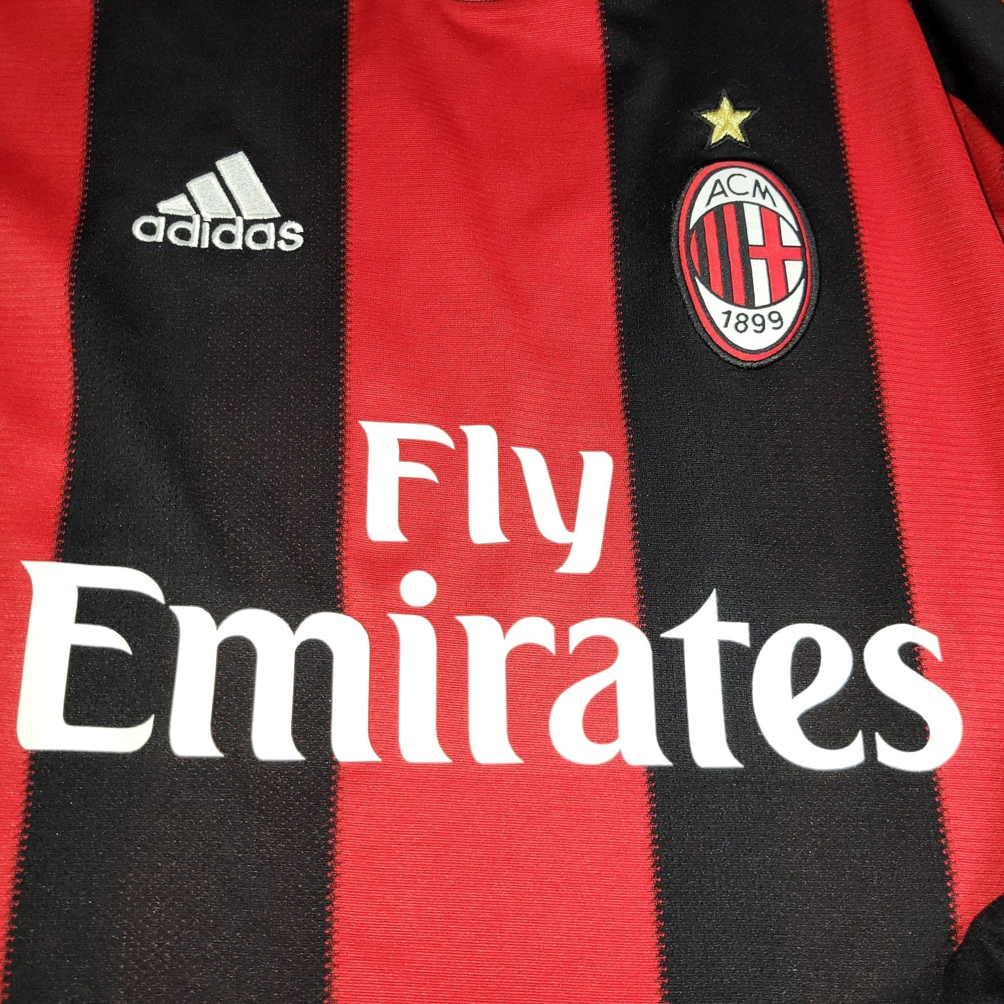 Ronaldinho AC Milan 2010 2011 Home Long Sleeve Soccer Jersey Shirt XL SKU P96287 Adidas