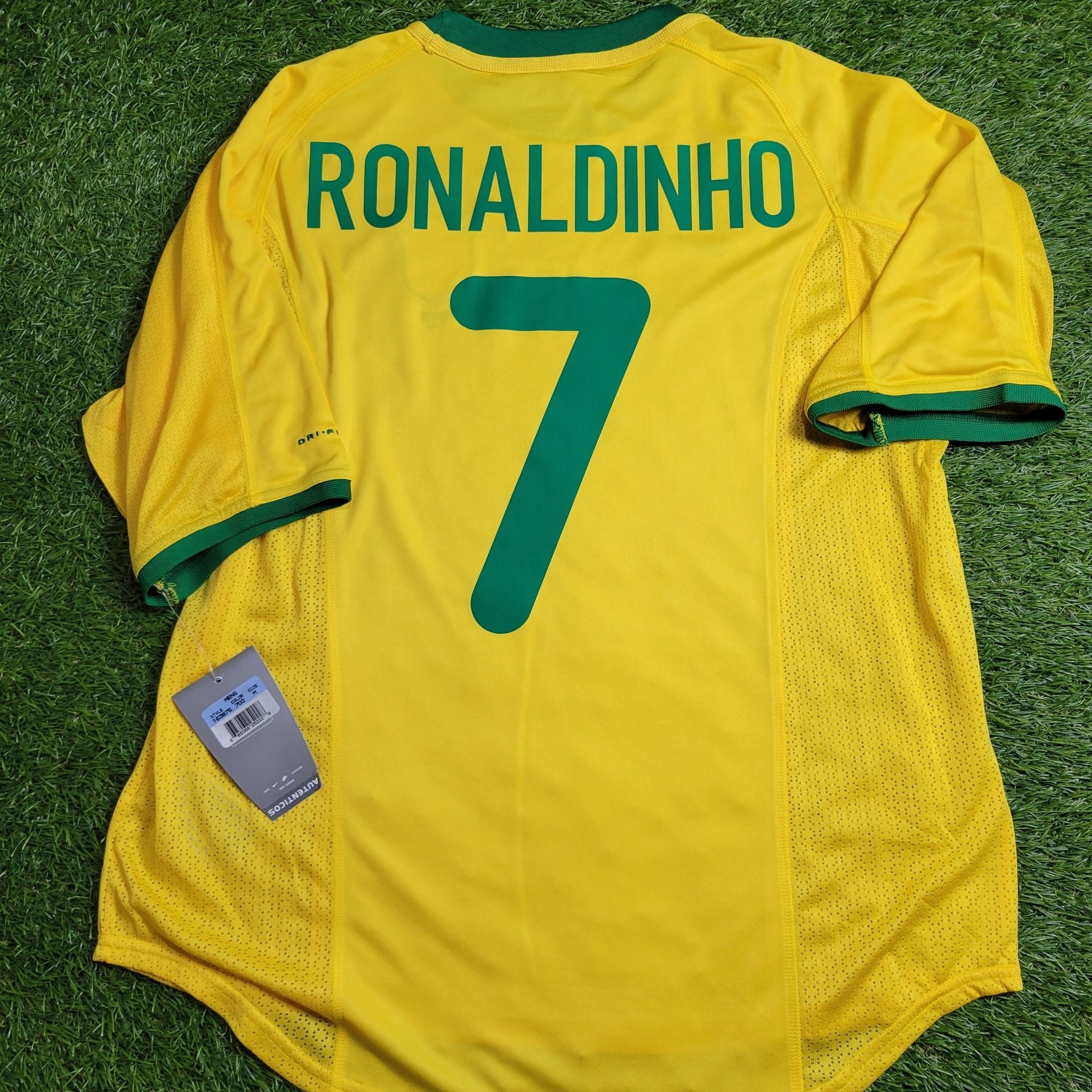 ronaldinho-brazil-2000-home-