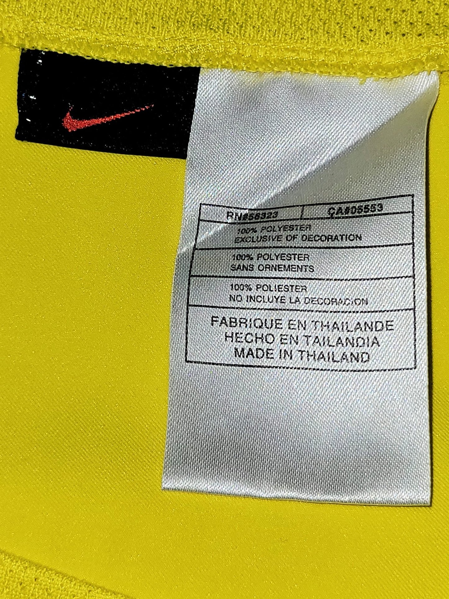 Ronaldinho Brazil 2002 WORLD CUP Soccer Home Jersey Shirt M SKU# 113382 Nike