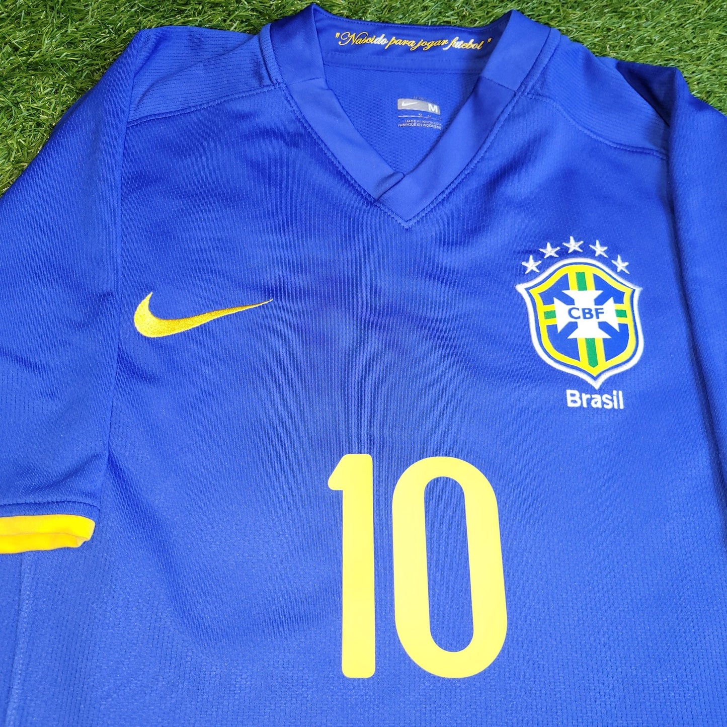 Ronaldinho Brazil 2008 Away Soccer Jersey Shirt M SKU 258950 - 493 Nike