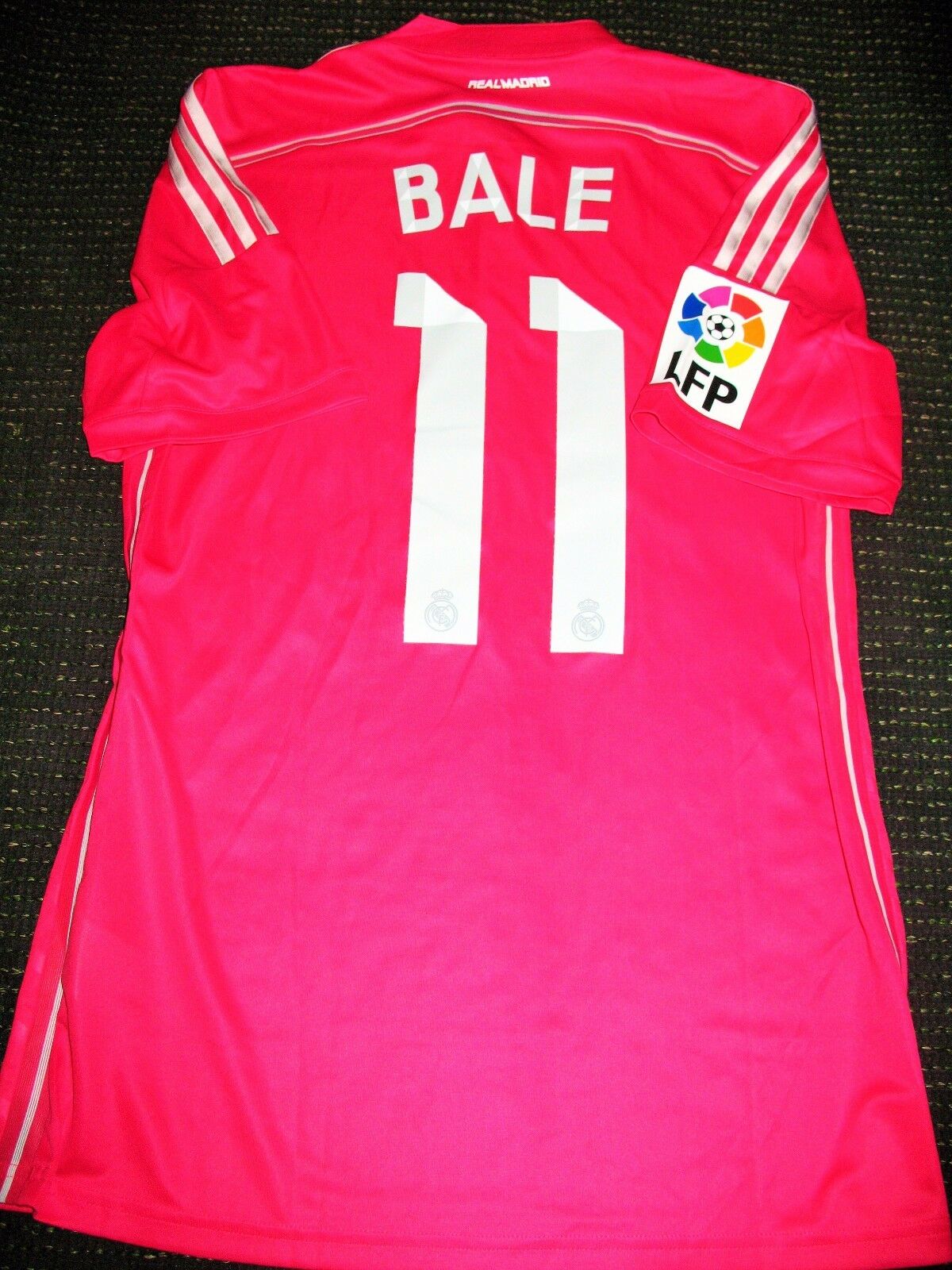 Bale Real Madrid 2014 2015 Pink MATCH WORN Jersey Shirt - foreversoccerjerseys