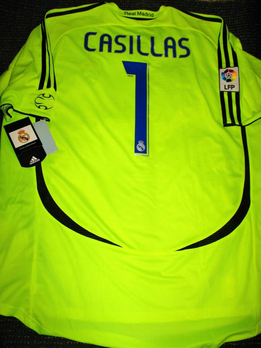 Casillas Real Madrid 2006 2007 Jersey Shirt Camiseta BNWT XL - foreversoccerjerseys