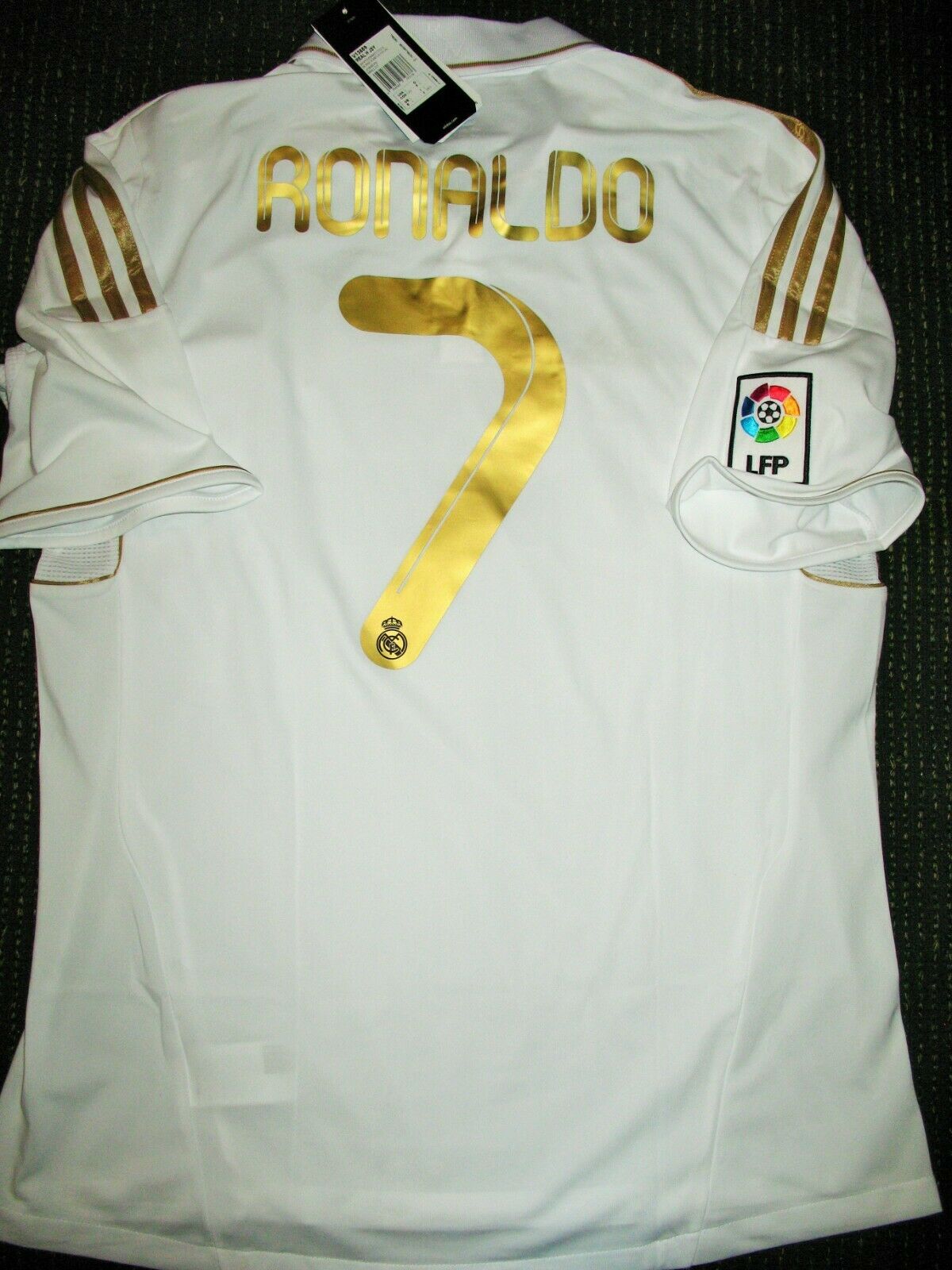 Cristiano Ronaldo Real Madrid 2011 2012 Jersey Shirt Camiseta L BNWT - foreversoccerjerseys