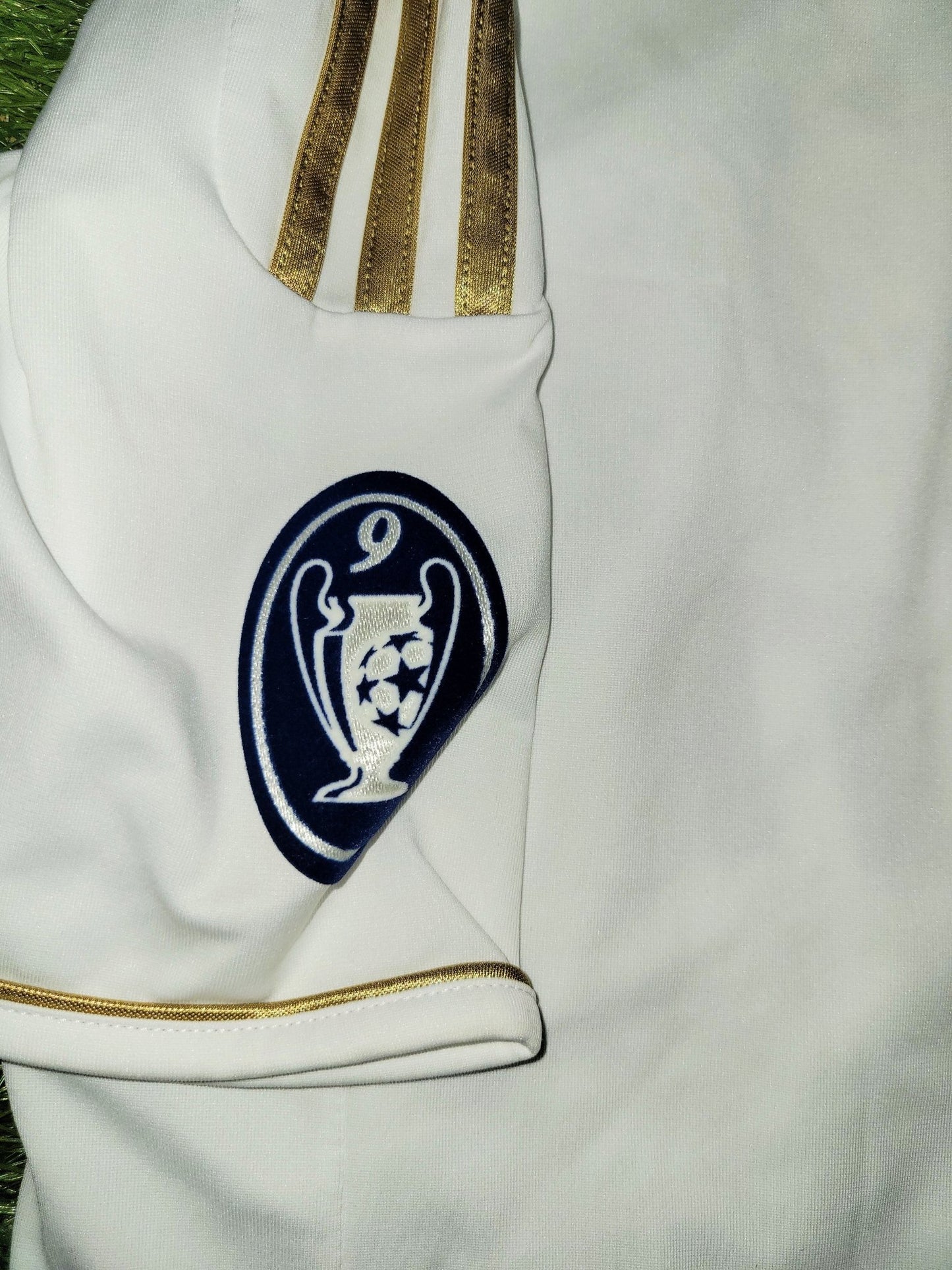 Cristiano Ronaldo Real Madrid 2011 2012 UEFA Soccer Jersey Shirt M SKU# V13646 Adidas