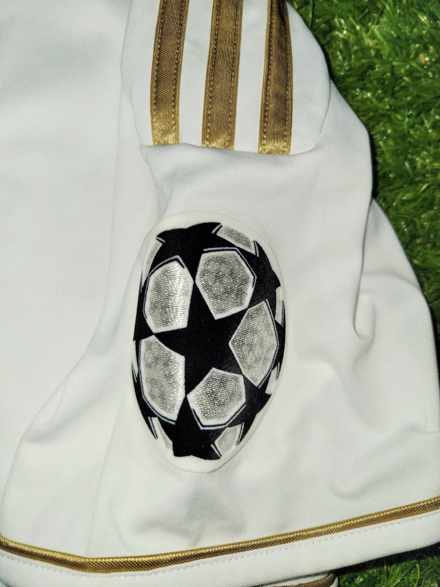 Cristiano Ronaldo Real Madrid 2011 2012 UEFA Soccer Jersey Shirt M SKU# V13646 Adidas