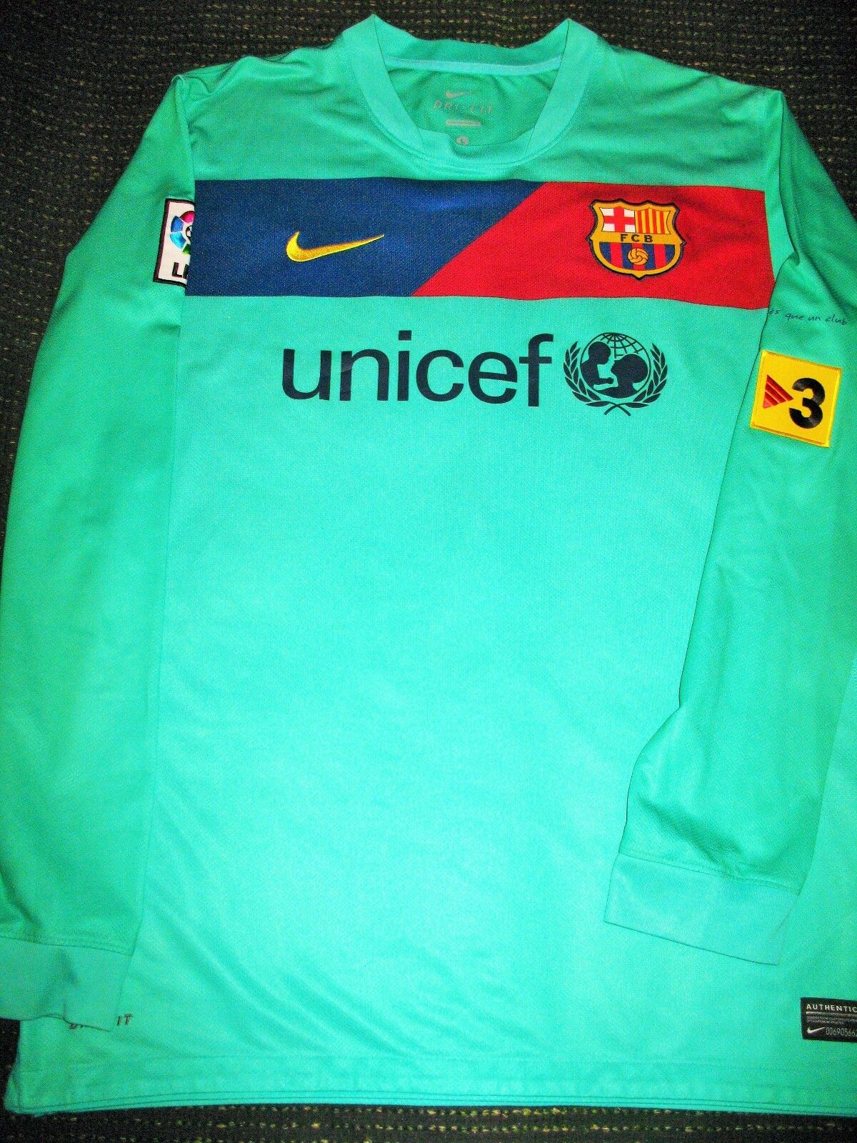 Iniesta Barcelona 2010 2011 Green Long Sleeve Jersey Shirt Camiseta Maglia L - foreversoccerjerseys