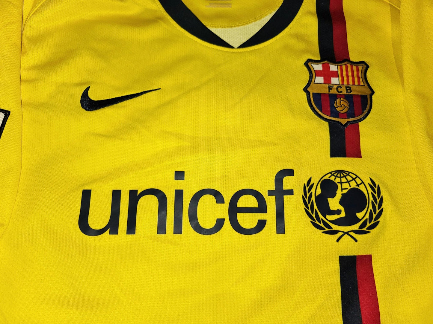 Iniesta Barcelona INIESTAZO TREBLE 2008 2009 Jersey Shirt L SKU# 286787-760 foreversoccerjerseys