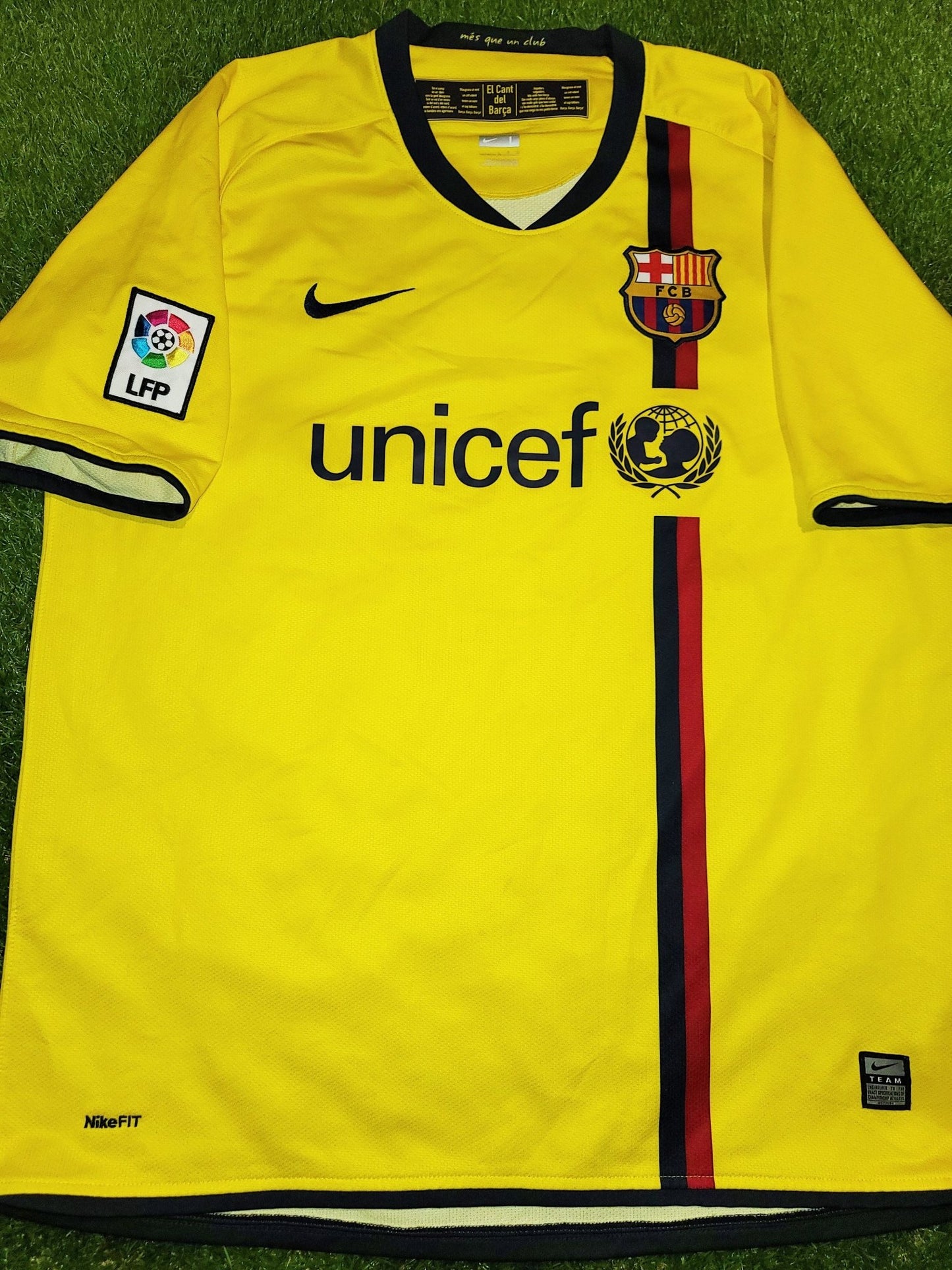 Iniesta Barcelona INIESTAZO TREBLE 2008 2009 Jersey Shirt L SKU# 286787-760 foreversoccerjerseys