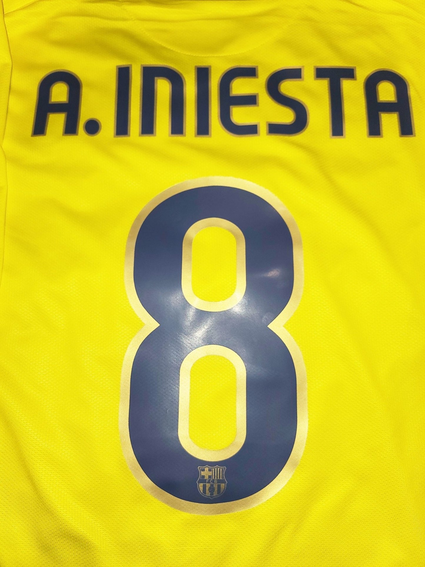 Iniesta Barcelona INIESTAZO TREBLE 2008 2009 Jersey Shirt L SKU# 286787-760 foreversoccerjerseys