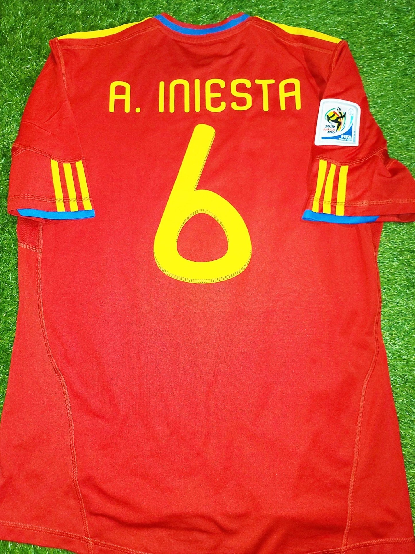 Iniesta Spain 2010 WORLD CUP SEMI FINAL Jersey Espana Camiseta Trikot Shirt L SKU# P47902 foreversoccerjerseys