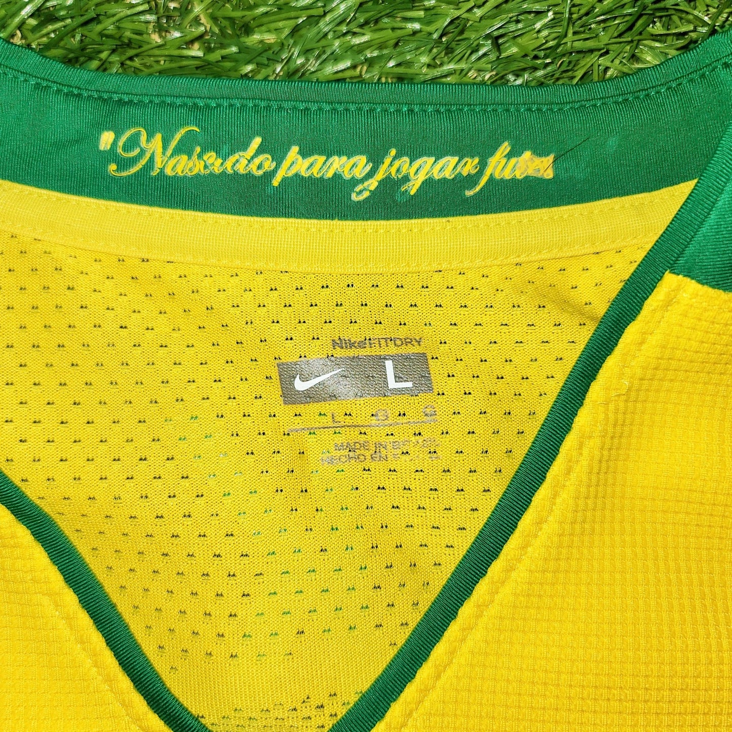 Kaka Brazil 2008 2009 Home Nike Jersey Shirt Camiseta L foreversoccerjerseys