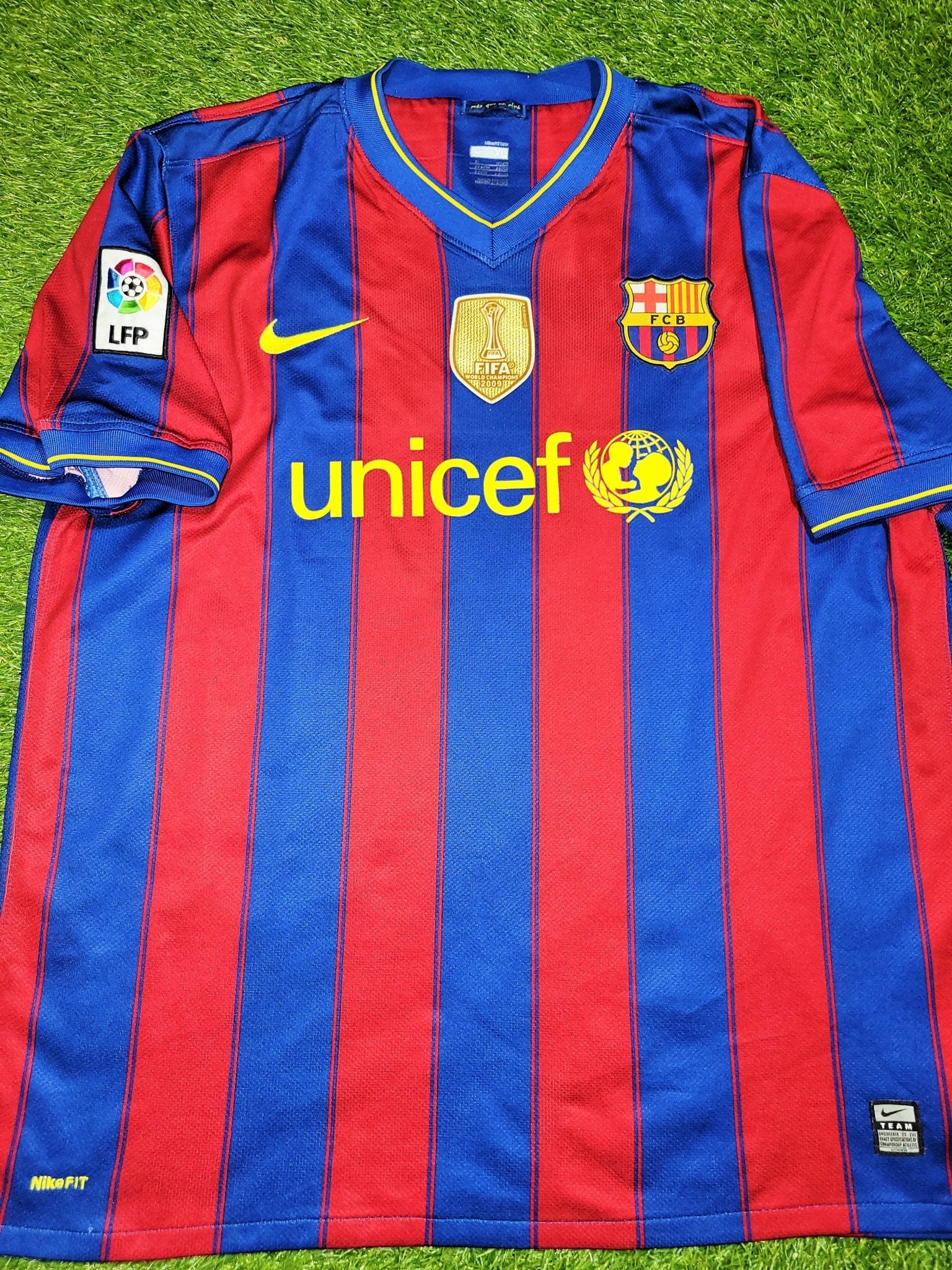 Messi Barcelona 2009 2010 Home Jersey Shirt Camiseta XL SKU# 343808-496 Nike