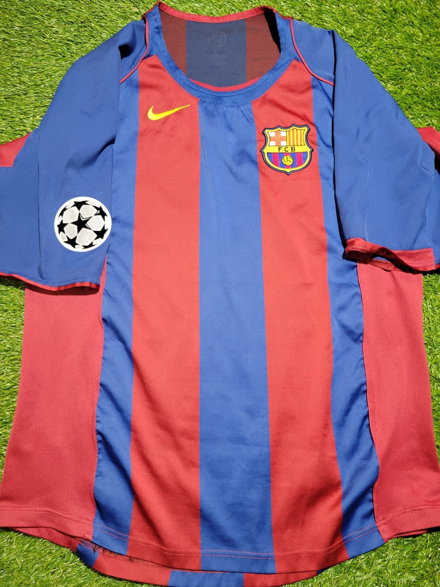 Messi Barcelona DEBUT SEASON 2004 2005 Home UEFA Soccer Jersey Shirt M SKU# 118861 Nike