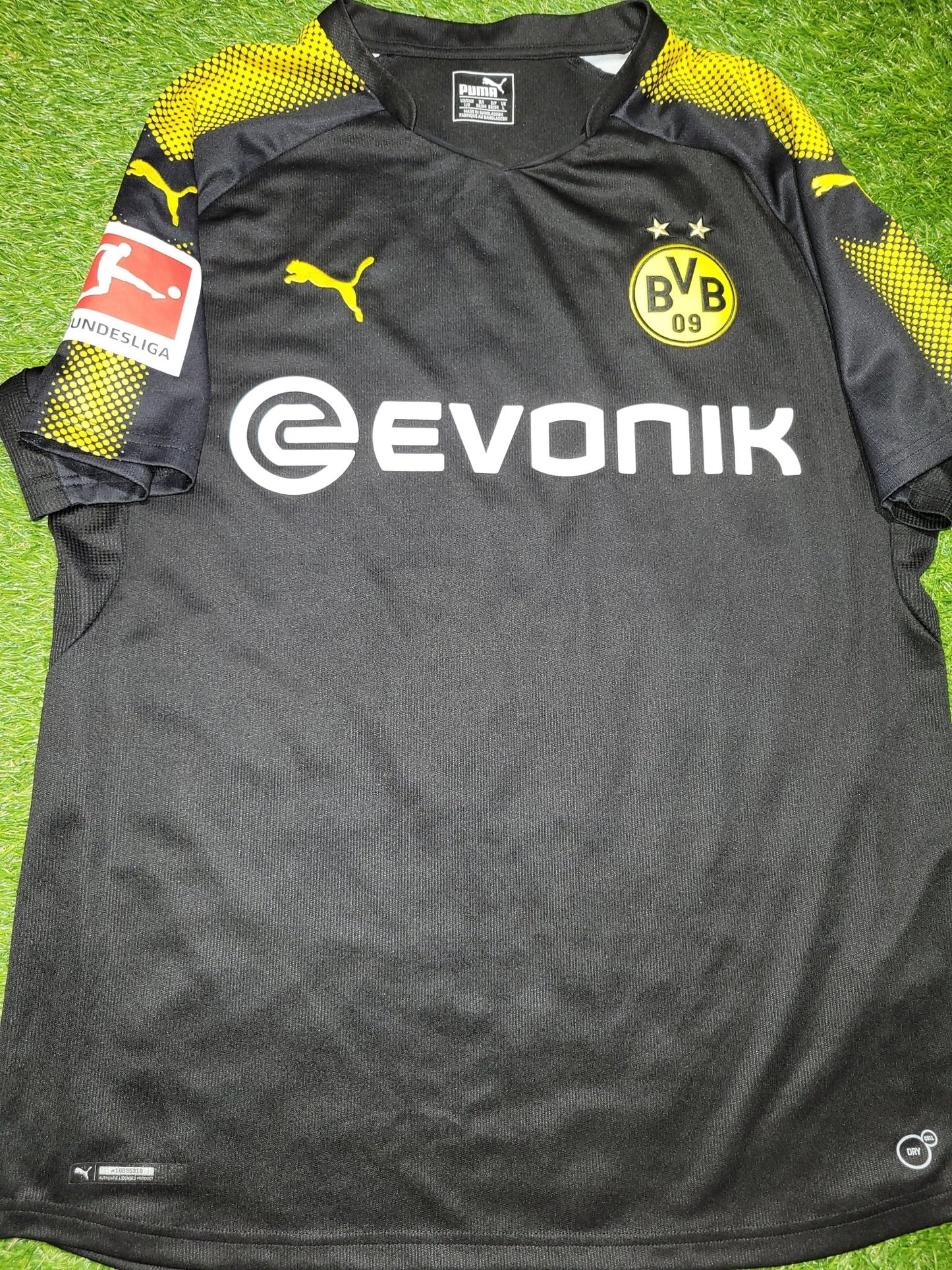 Pulisic Borussia Dortmund 2017 - 2018 Puma Away Soccer Jersey Shirt L SKU# 751672 Puma