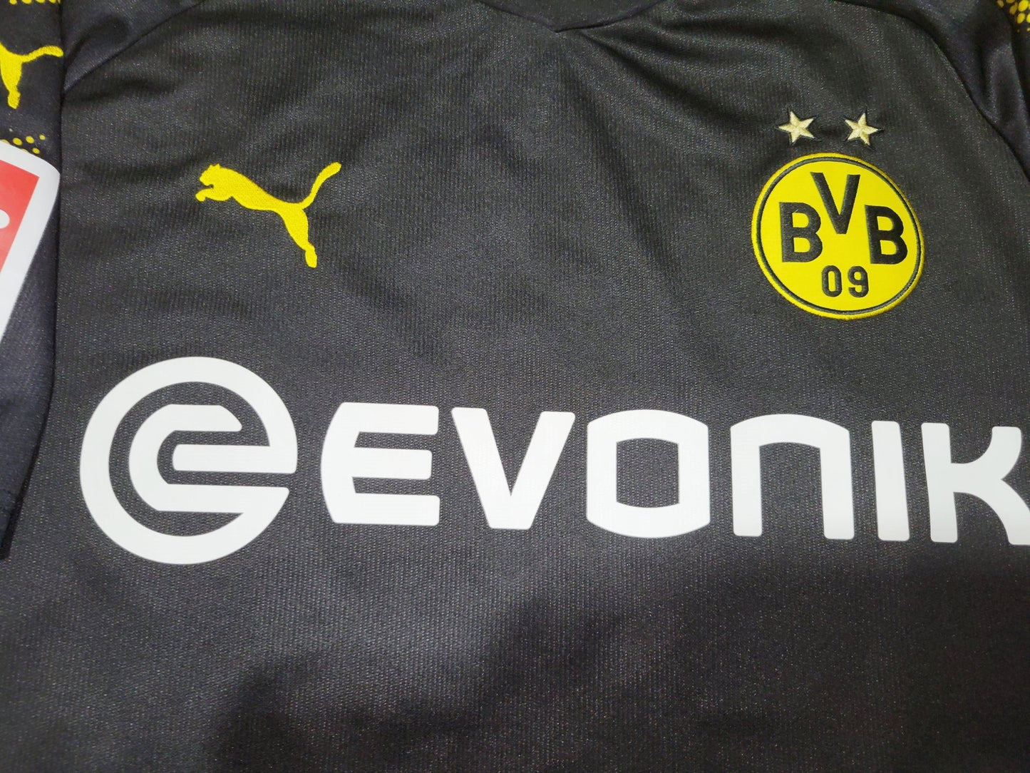 Pulisic Borussia Dortmund 2017 - 2018 Puma Away Soccer Jersey Shirt L SKU# 751672 Puma