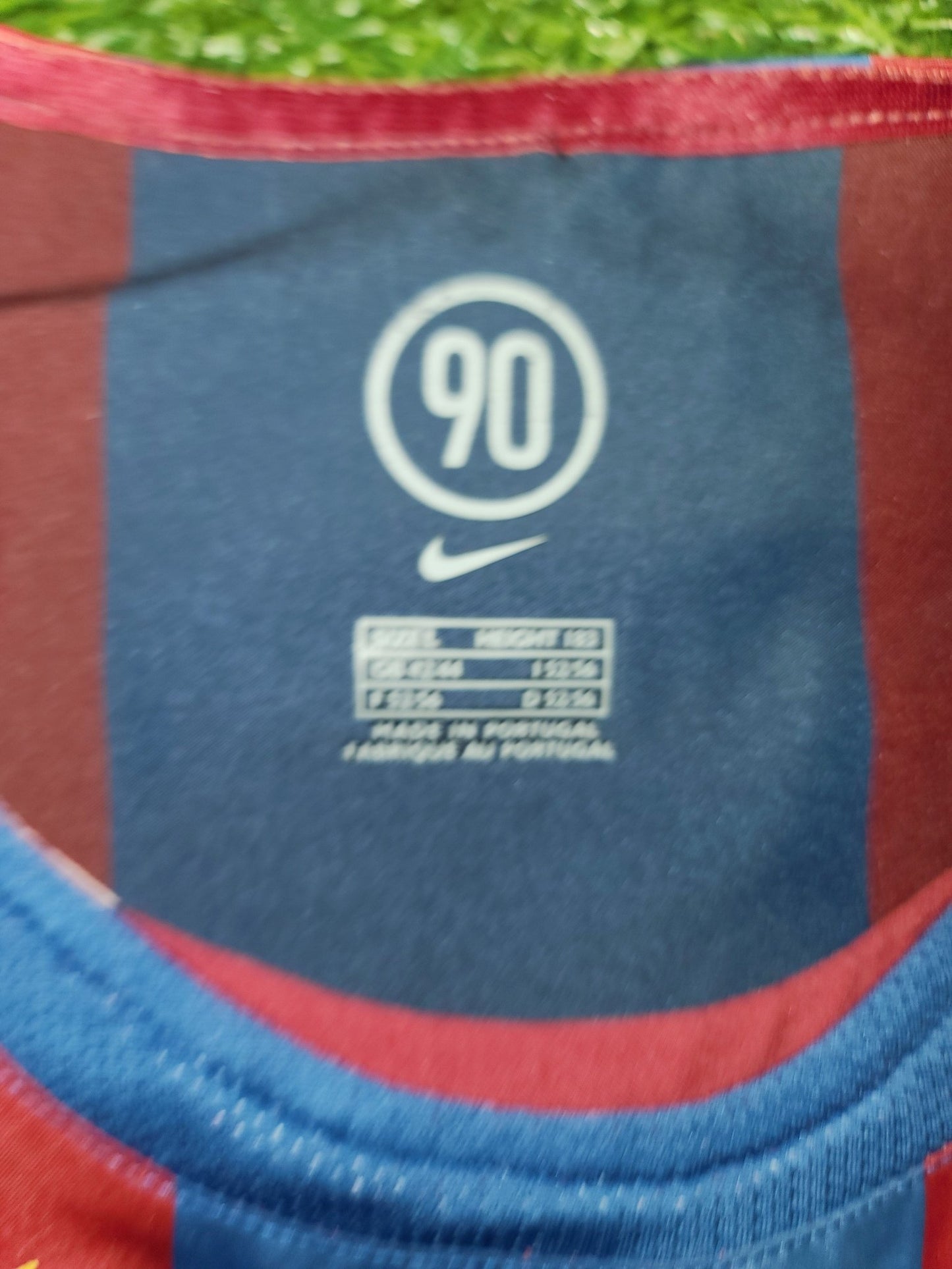 Ronaldinho Barcelona 2004 2005 Home Jersey Shirt Camiseta L SKU# 118861 foreversoccerjerseys